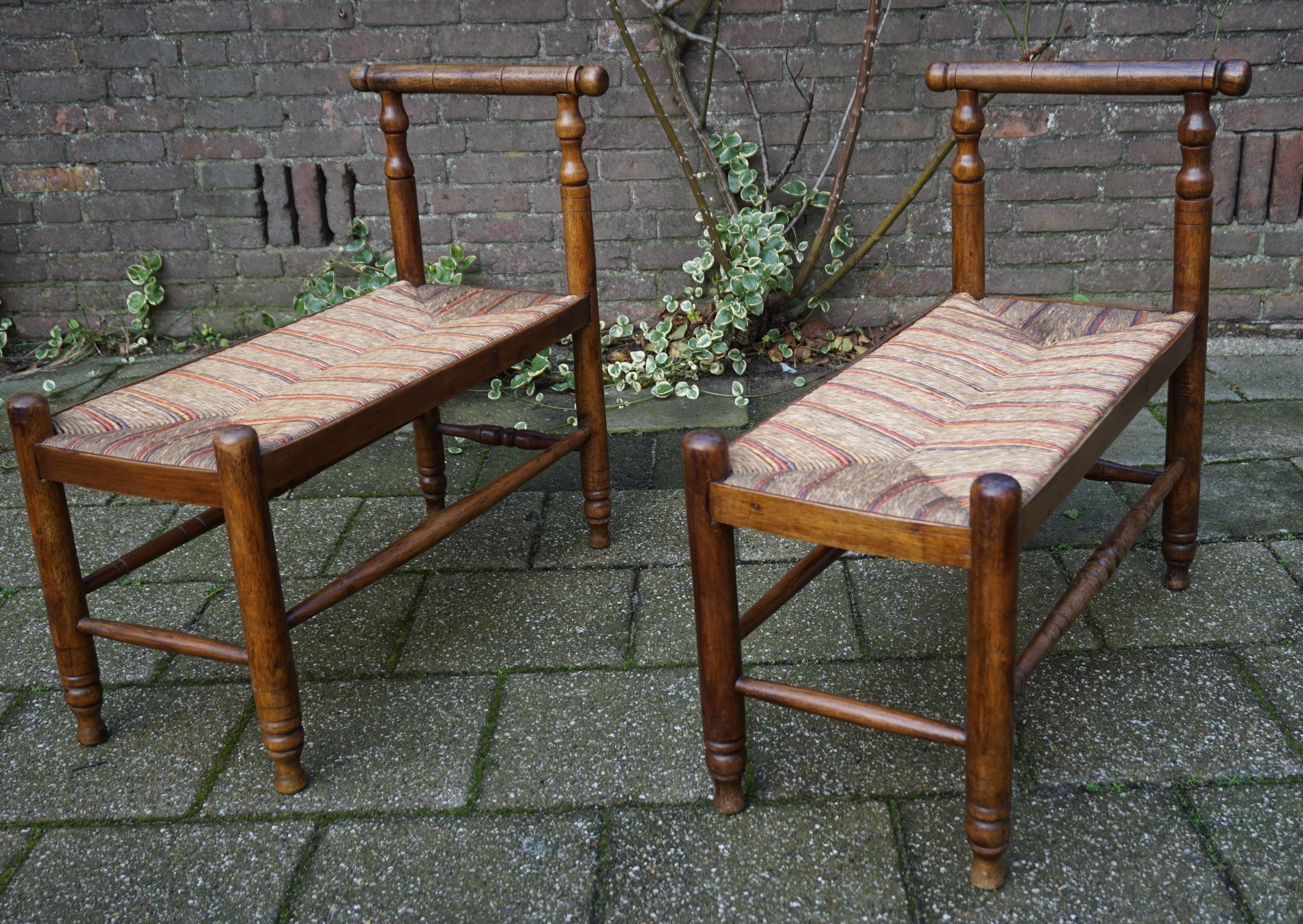 Antique Pair of Handcrafted Wood & Rush Seat Country House Stools / Hall Benches In Good Condition In Lisse, NL