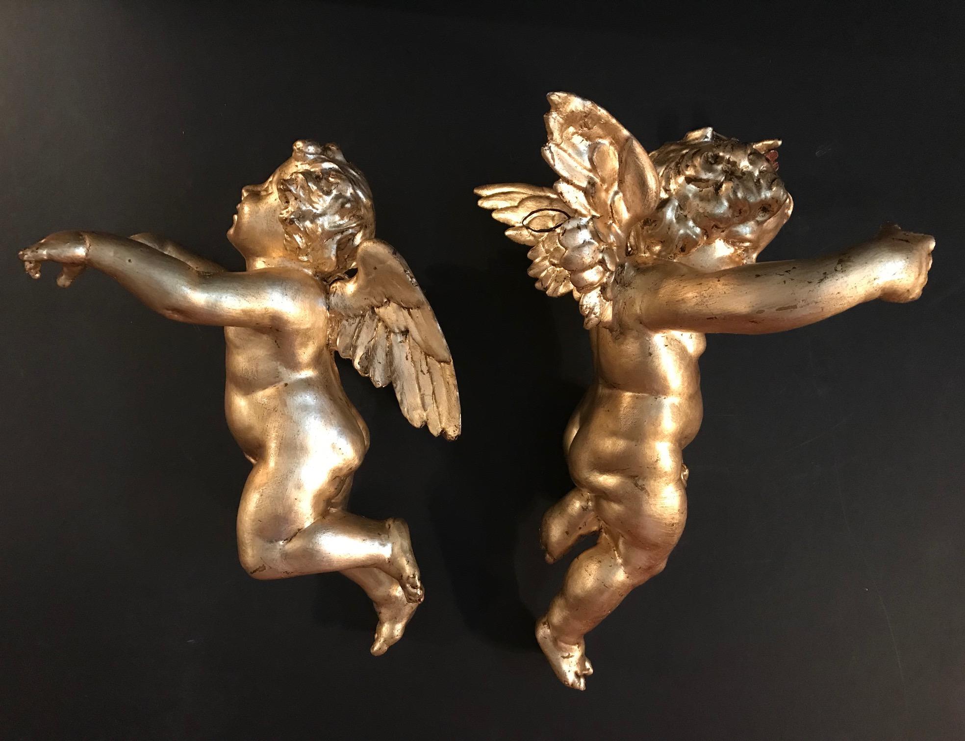 Antique Pair of Hanging Italian Hand Carved Wood Gilded Putti, Cherub, Angels 7