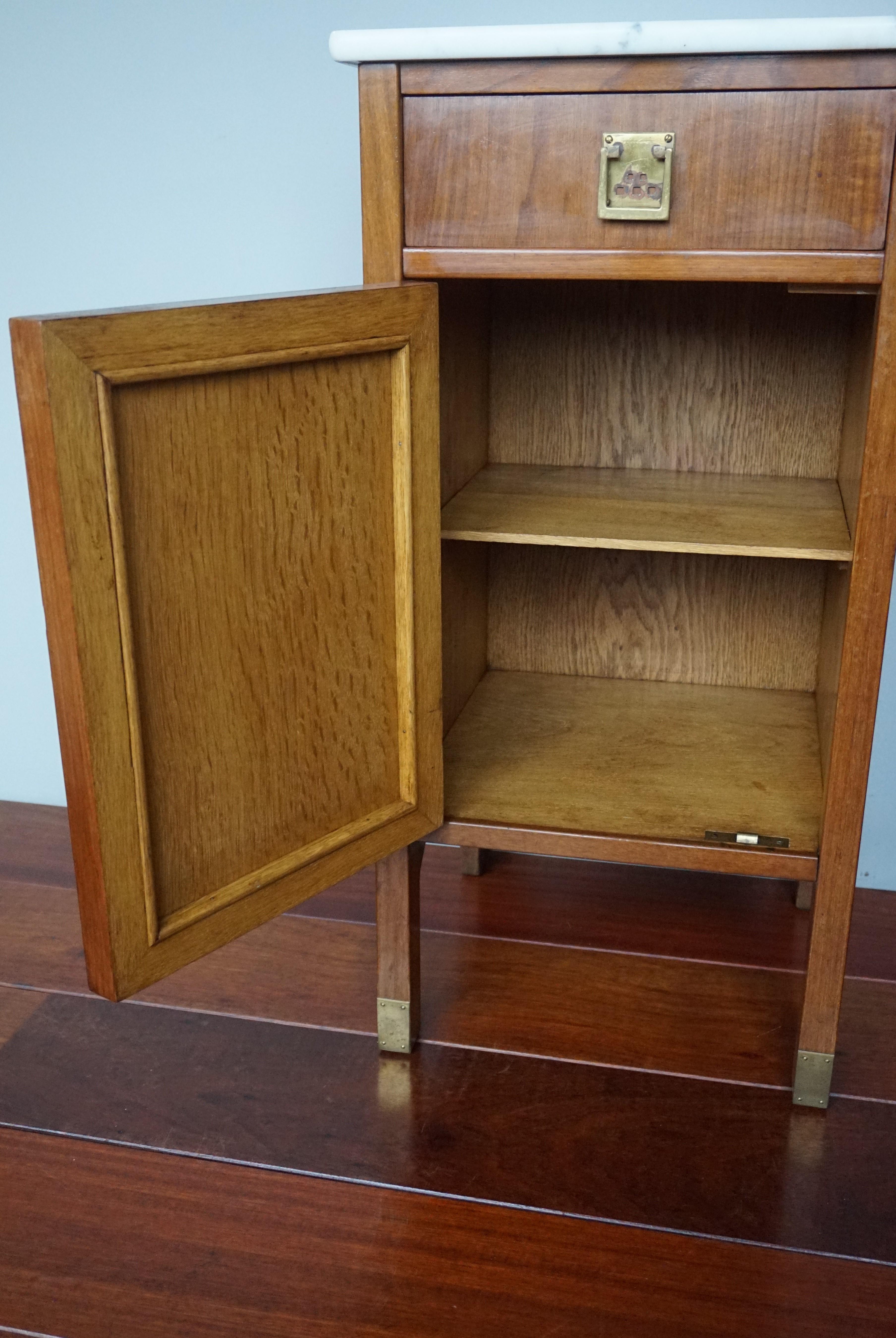 Antique Pair of Inlaid Arts and Crafts Nightstands / Bed Cabinets w. Marble Tops 8