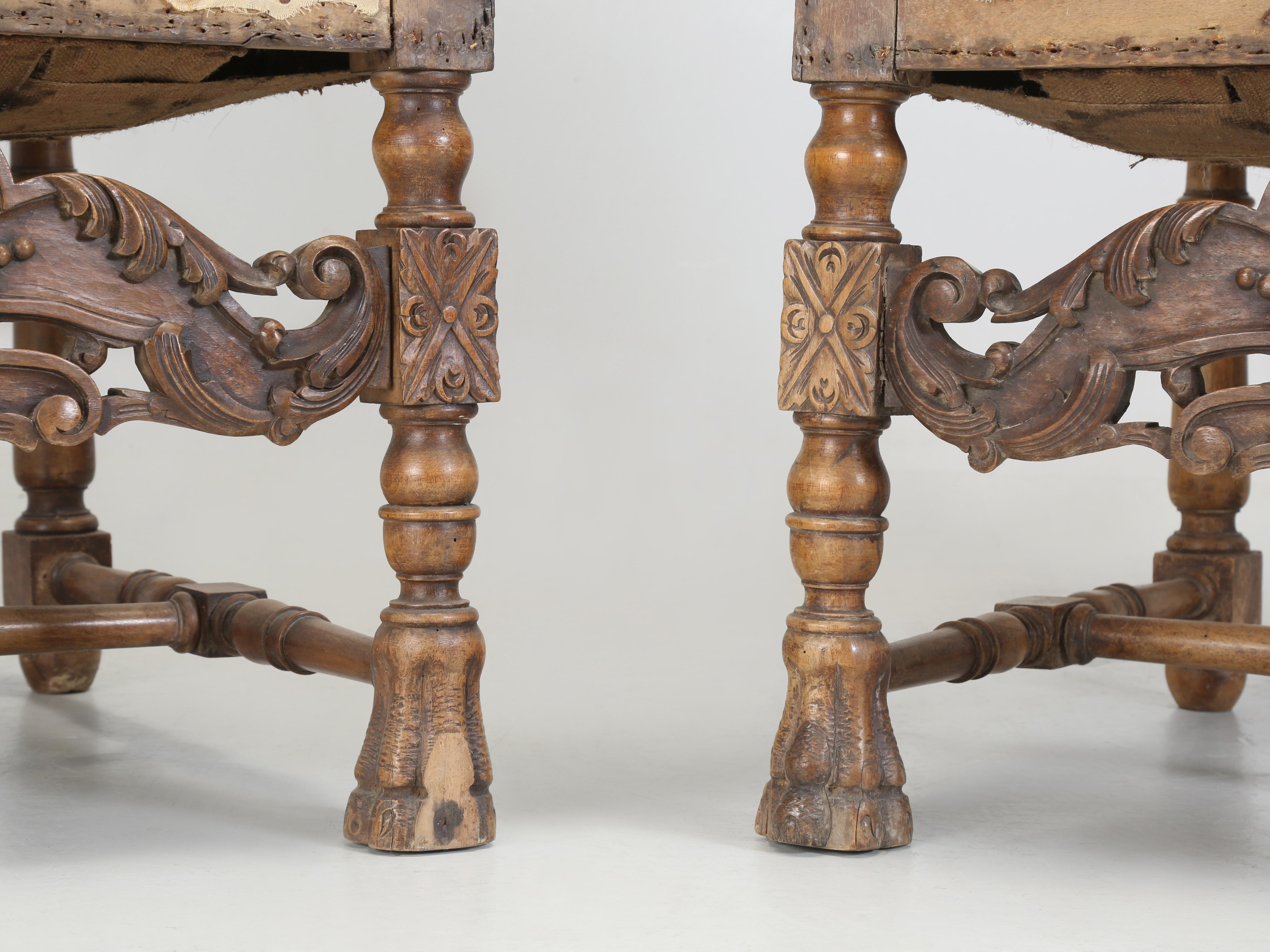 Antique Pair of Italian Armchairs Hand Carved Walnut Require Restoration C1880s For Sale 5