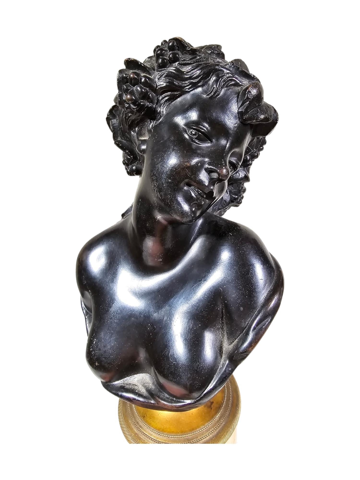 Antique Pair of Italian Bronze Busts: Dionysus and Ariadne, 19th Century In Good Condition For Sale In Madrid, ES