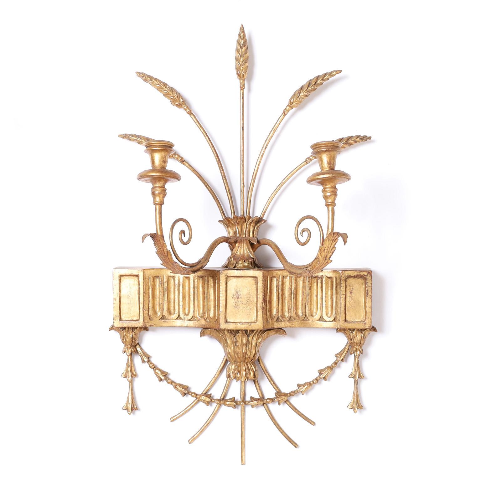Antique Pair of Italian Gilt Wall Sconces In Good Condition For Sale In Palm Beach, FL