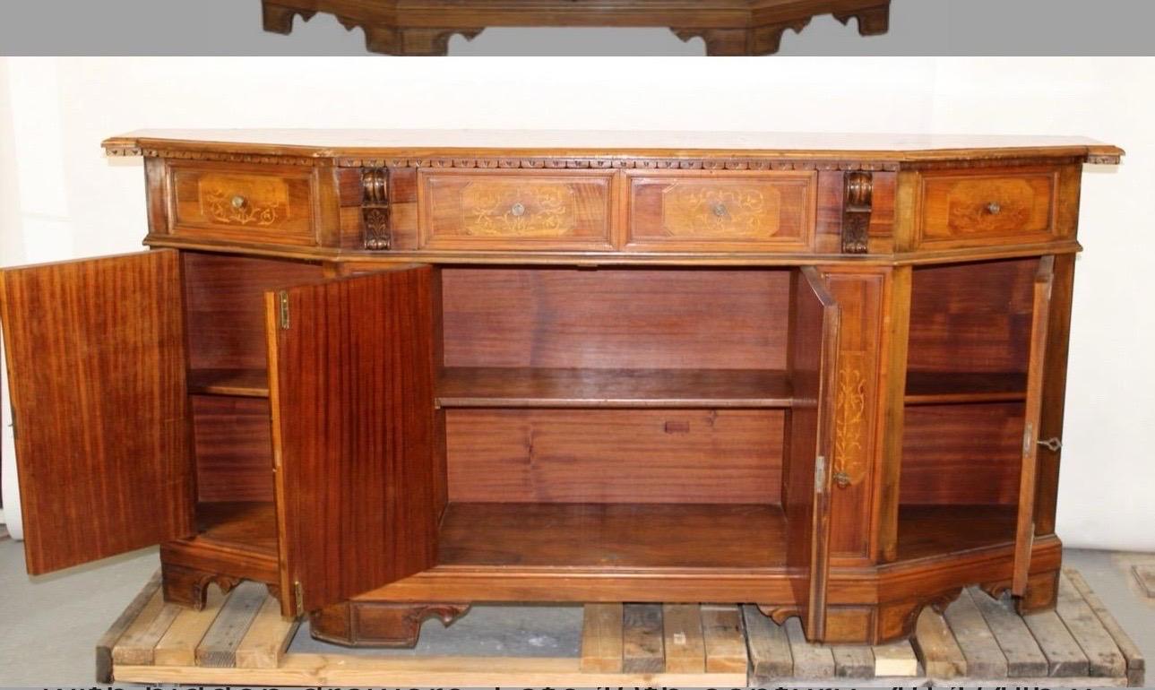 Néoclassique Paire de buffets italiens anciens en marqueterie et en noyer en vente