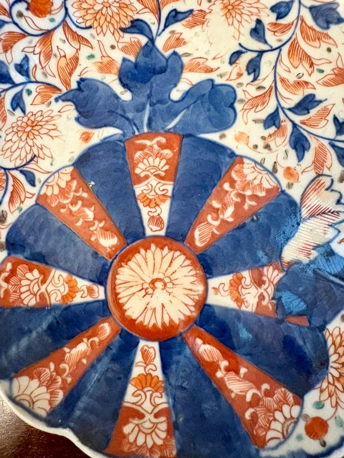 Antikes Paar japanischer Imari-Teller im Angebot 2