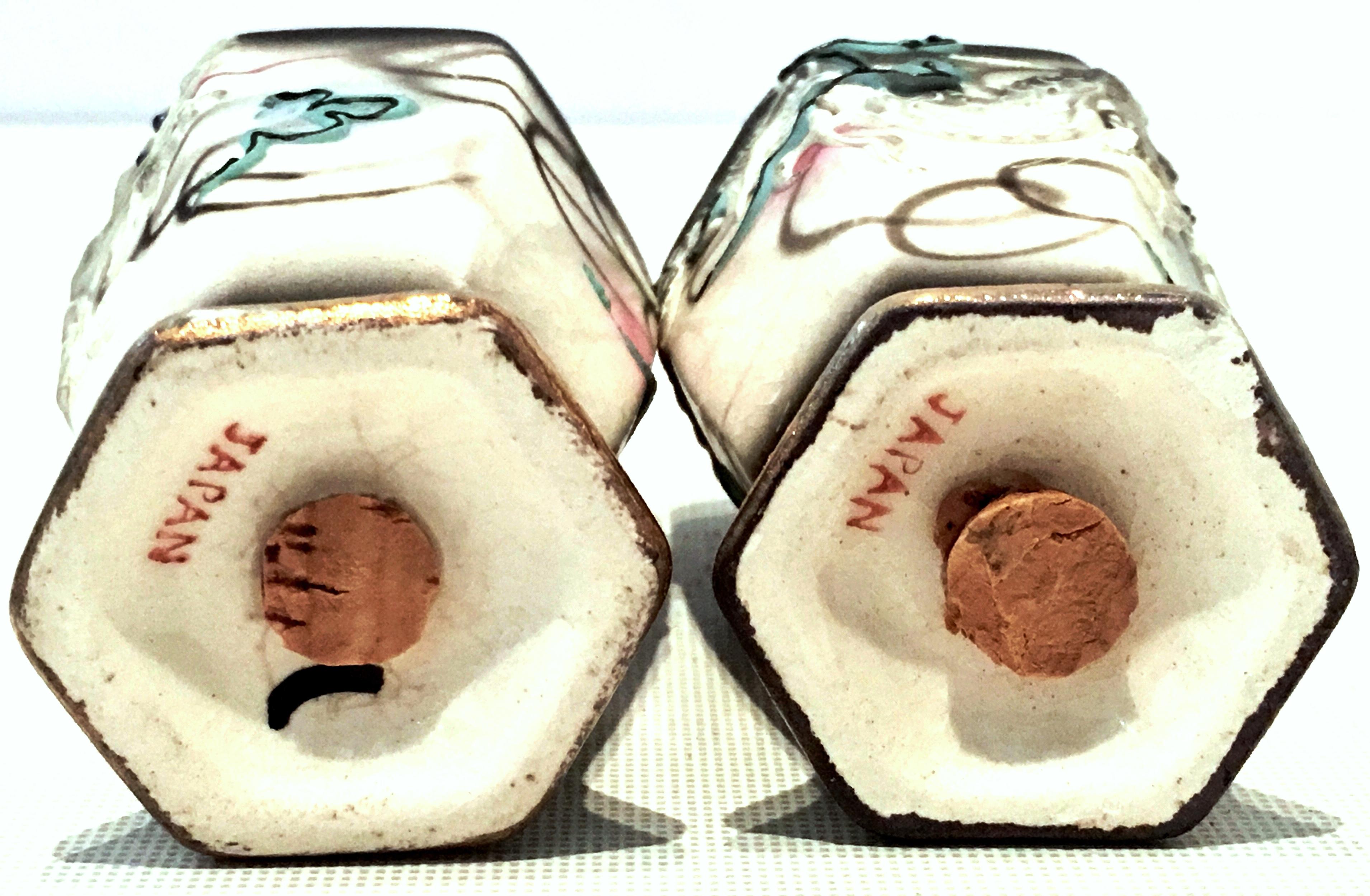 Japonisme Antique Pair Of Japanese Porcelain Moriage Dragware Salt & Pepper Shaker 