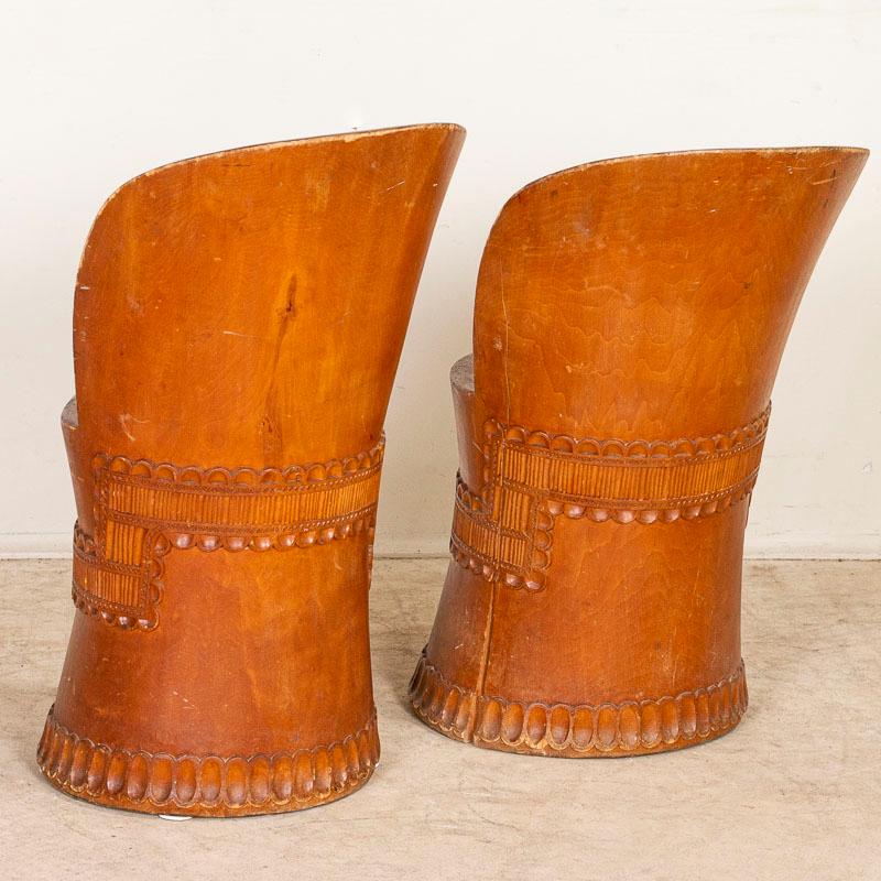 Antique Pair of Kubbestol Chairs from Norway In Good Condition In Round Top, TX