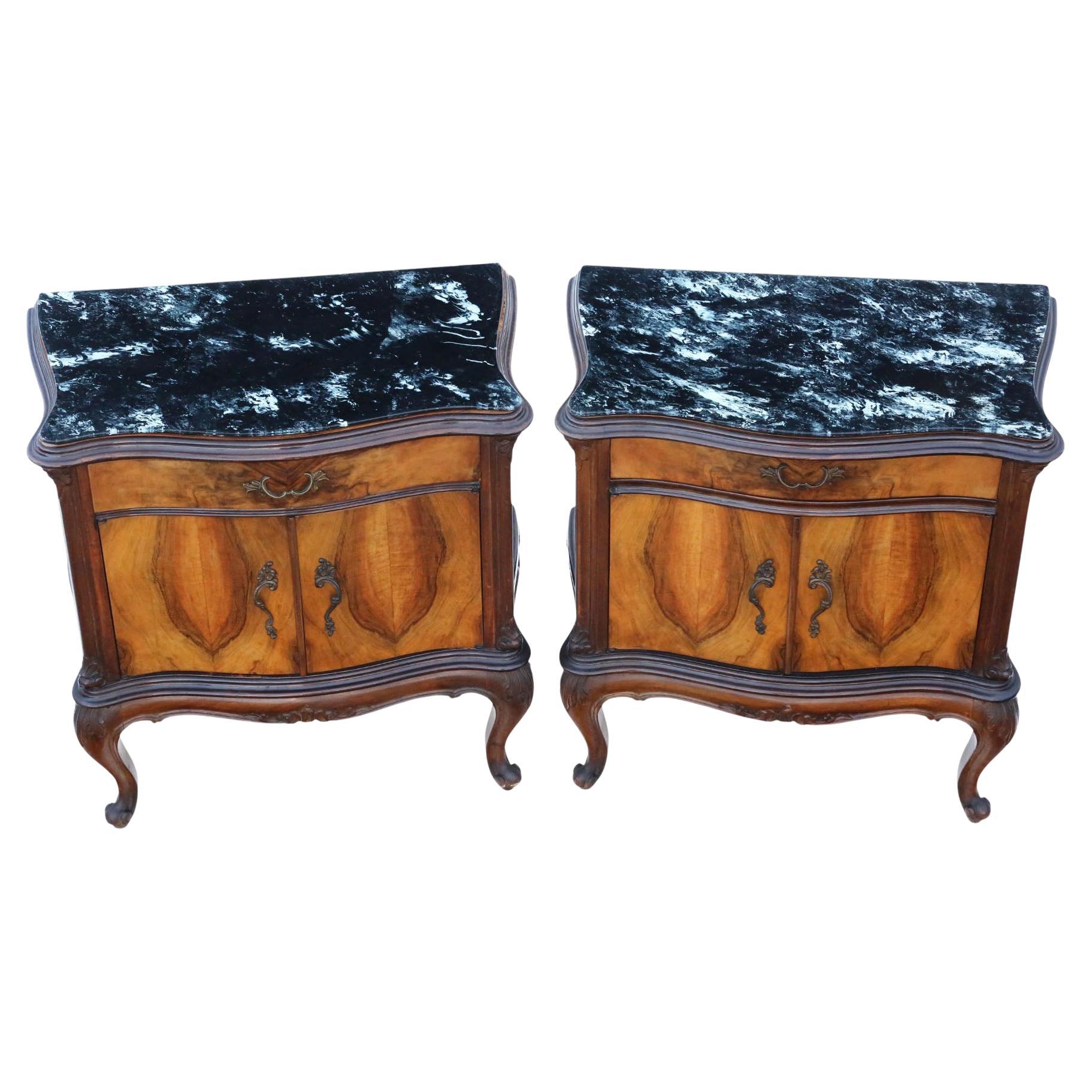 Antica coppia di grandi comodini in noce figurato C1925 Comodini in vendita