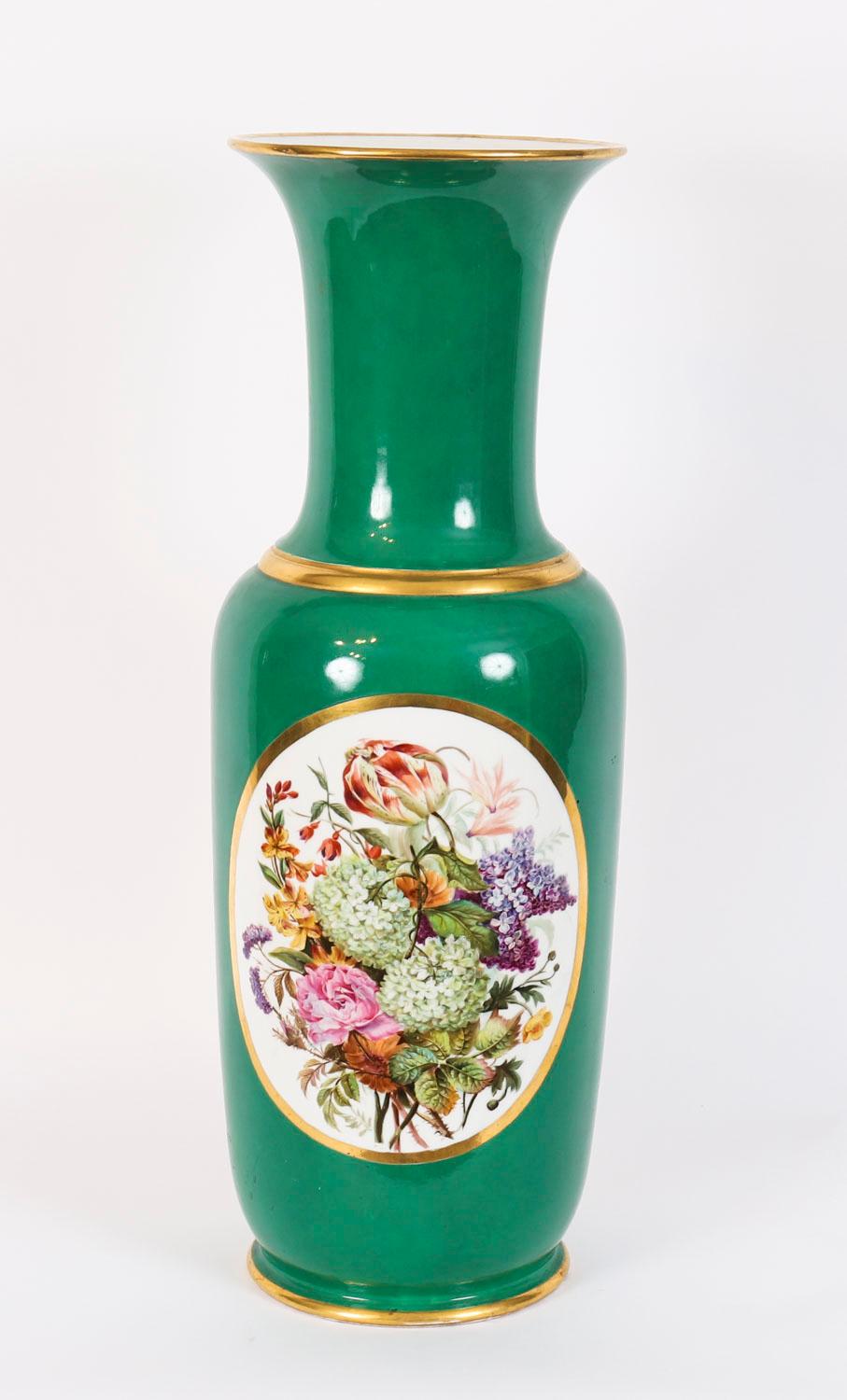 Coppia di grandi vasi in porcellana francese Paris del XIX secolo in vendita 9