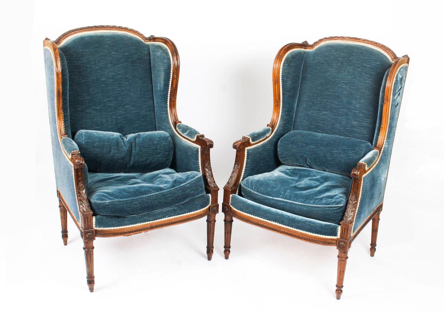 Antique Pair of Louis XV Revival Fauteuil Wingback Armchairs, 19th Century 12