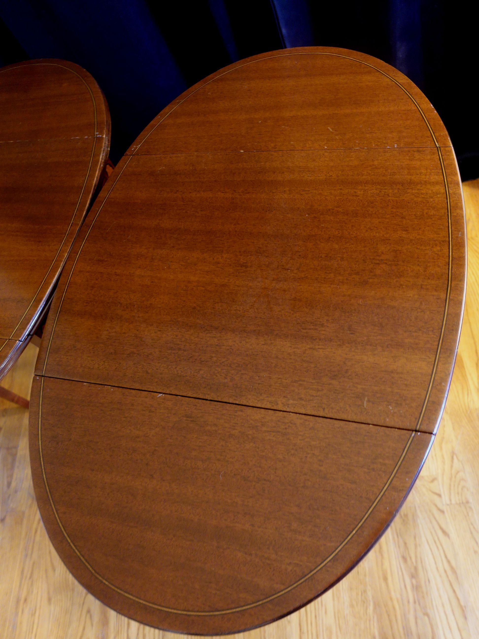 Antique Pair of Mahogany Banded Pembroke Side Tables 5