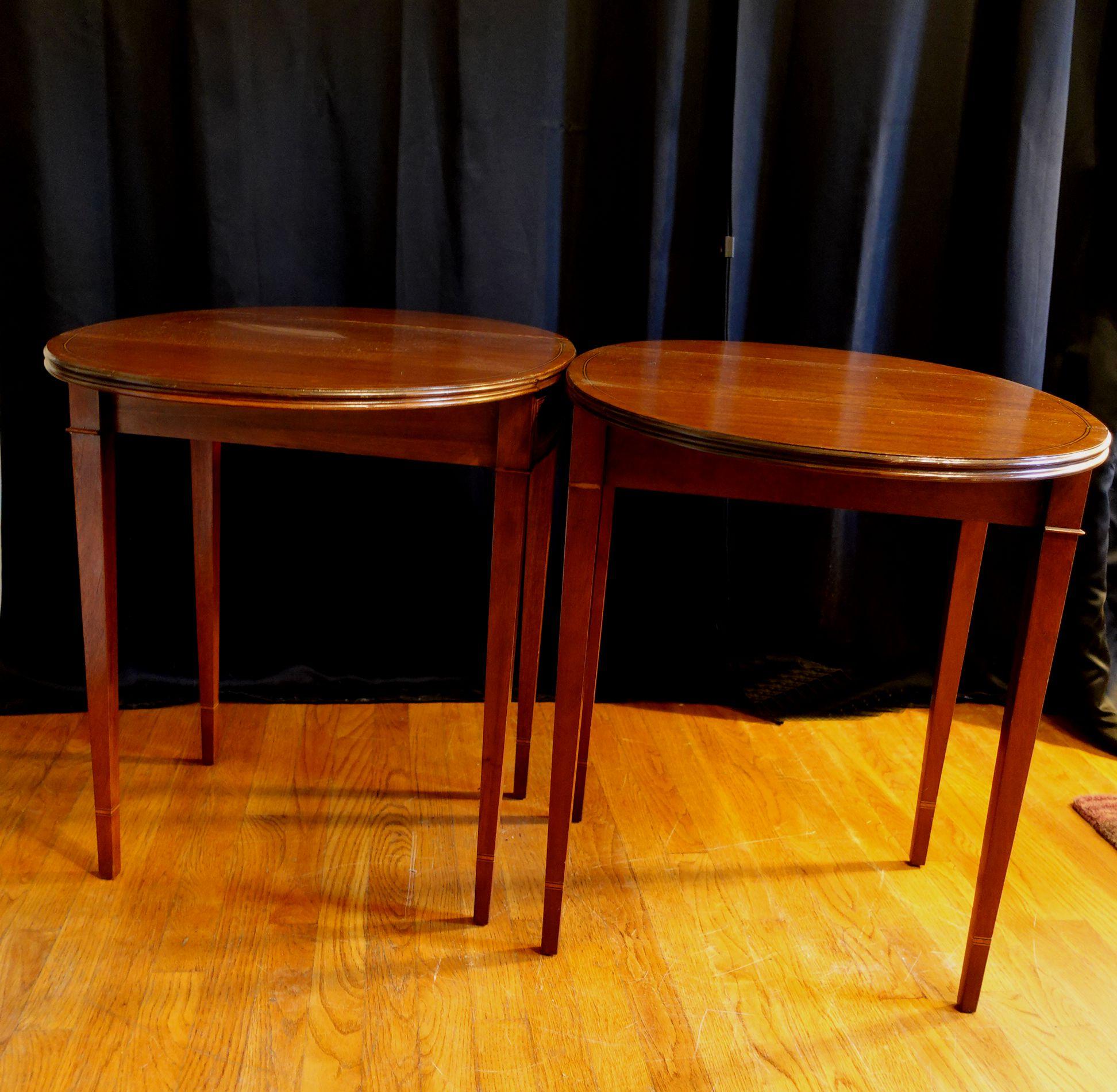 Antique Pair of Mahogany Banded Pembroke Side Tables 6