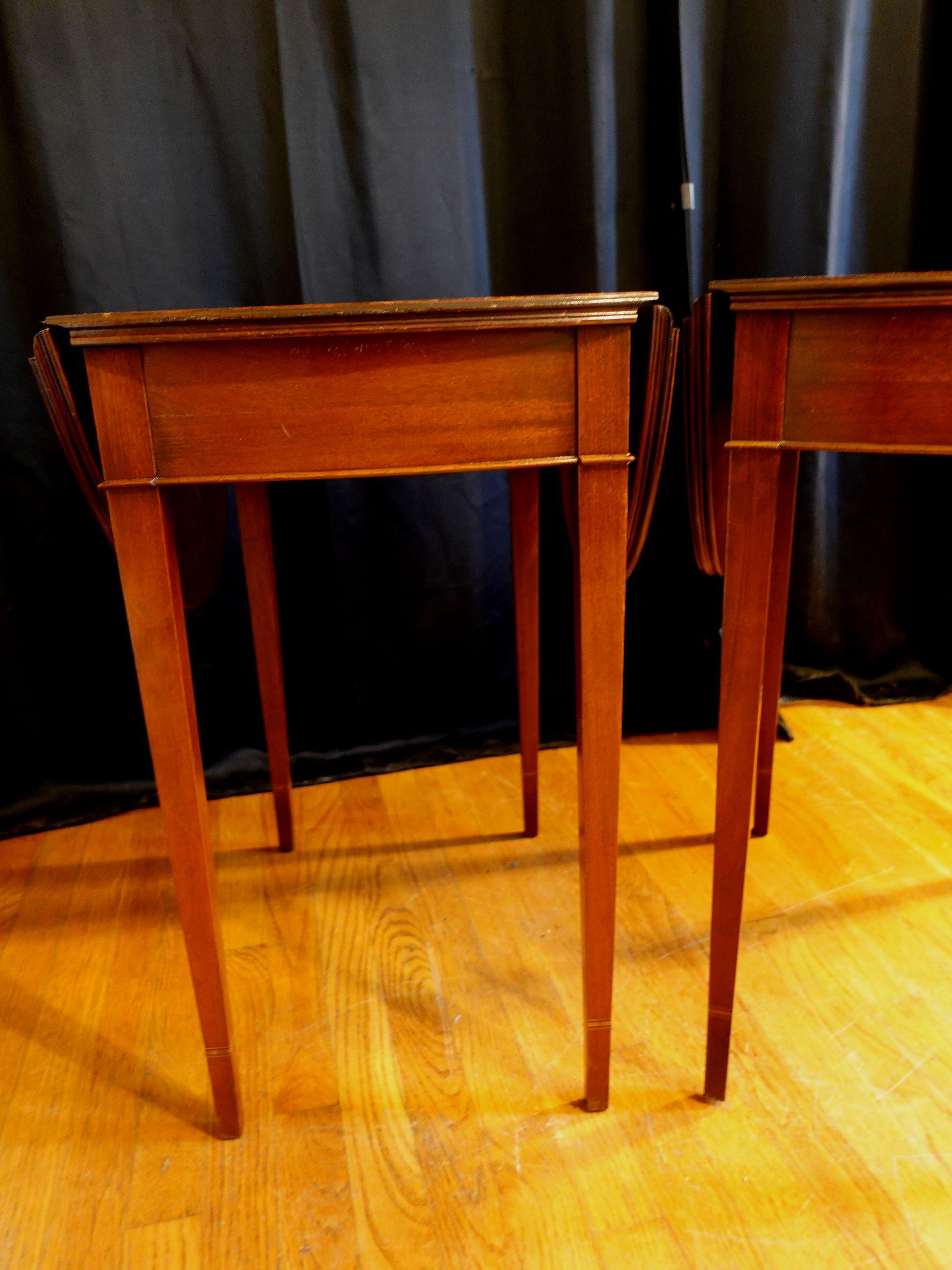 Antique Pair of Mahogany Banded Pembroke Side Tables 9