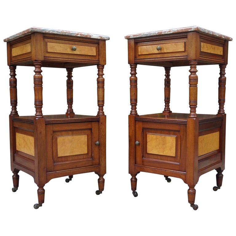 Antique Pair of Mahogany Nightstands with Bird'sEye Maple Inlay and