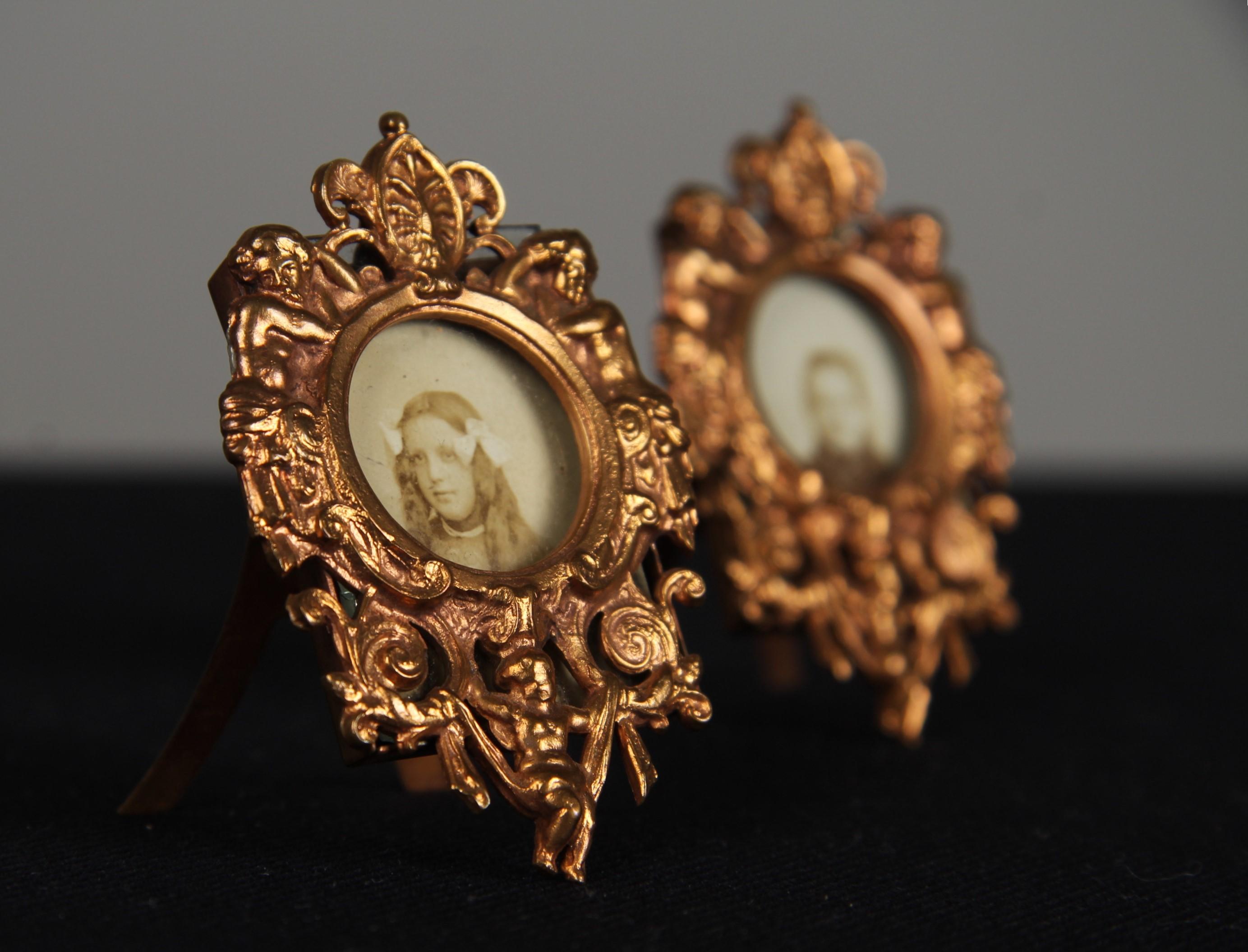 Beautiful pair of miniature picture frames from France, circa 1890s.

French picture frames from the Victorian era are an expression of an epoch that was known for its decorative wealth and appreciation of art and craftsmanship. Their diverse styles