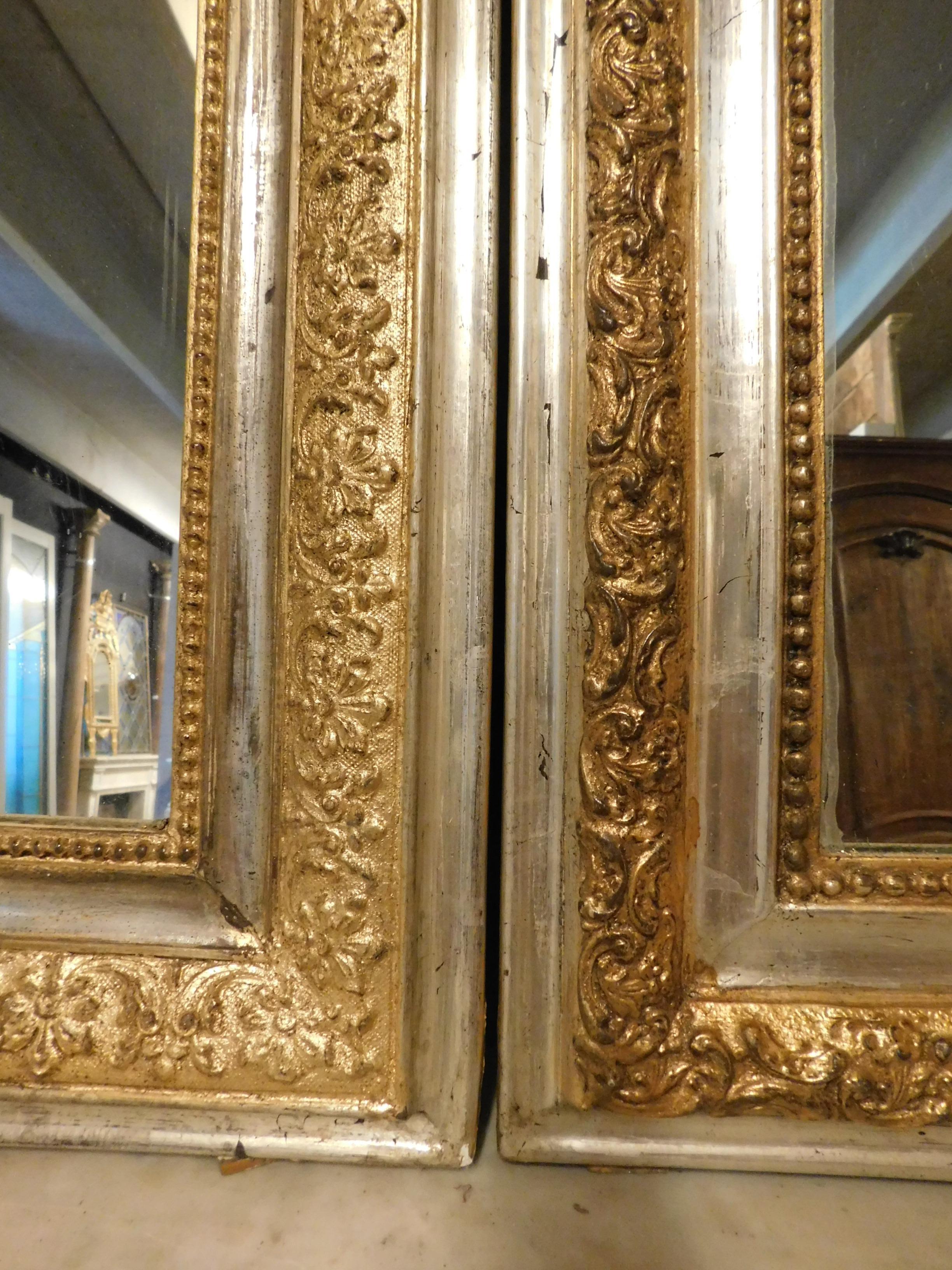 Hand-Carved Antique Pair of Mirrors in Gilded and Silvered Wood, 19th Century, Italy