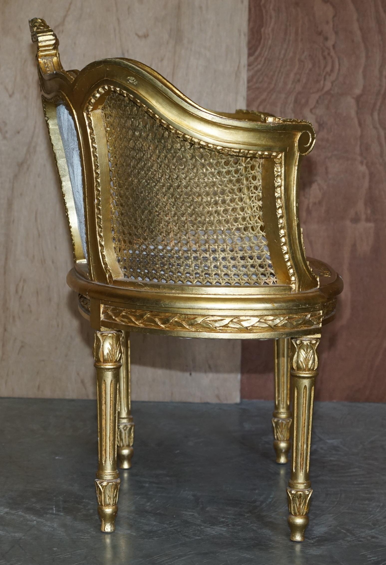 Antique Pair of Napoleon III circa 1870 Gold Giltwood Bergere Armchairs Louis For Sale 6
