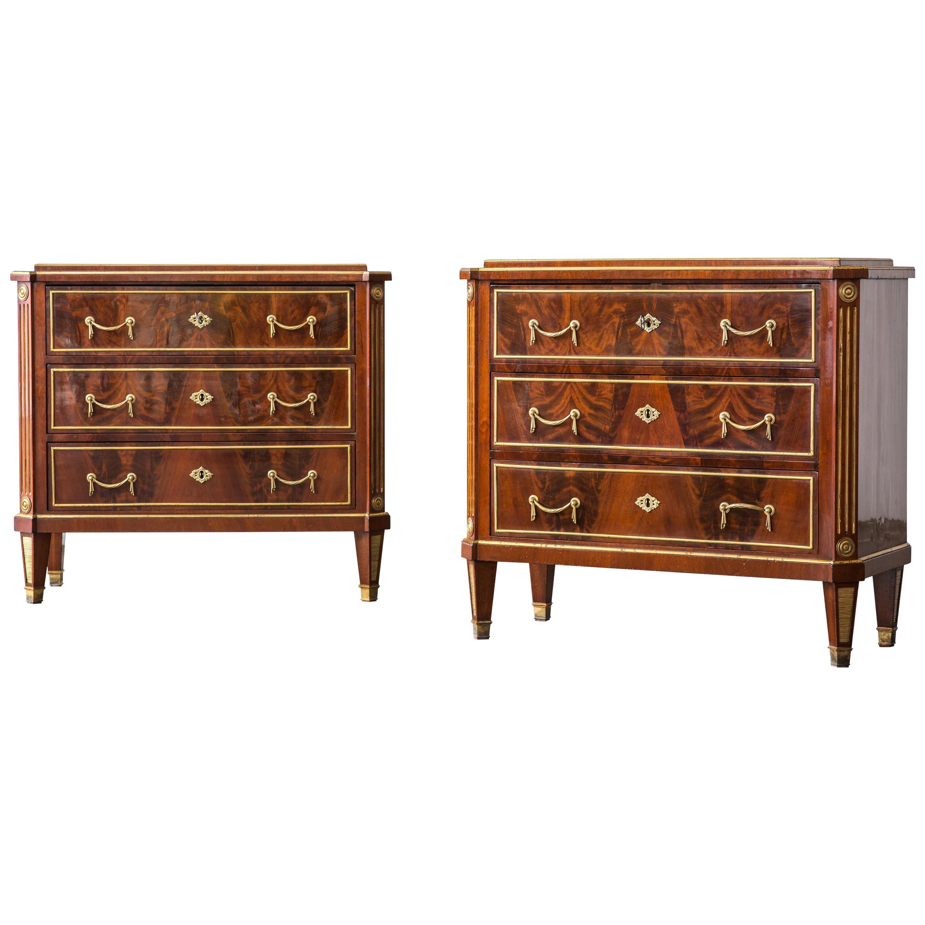Antique Pair of Neoclassical Mahogany Louis XVI Chests from Russia, 19th Century