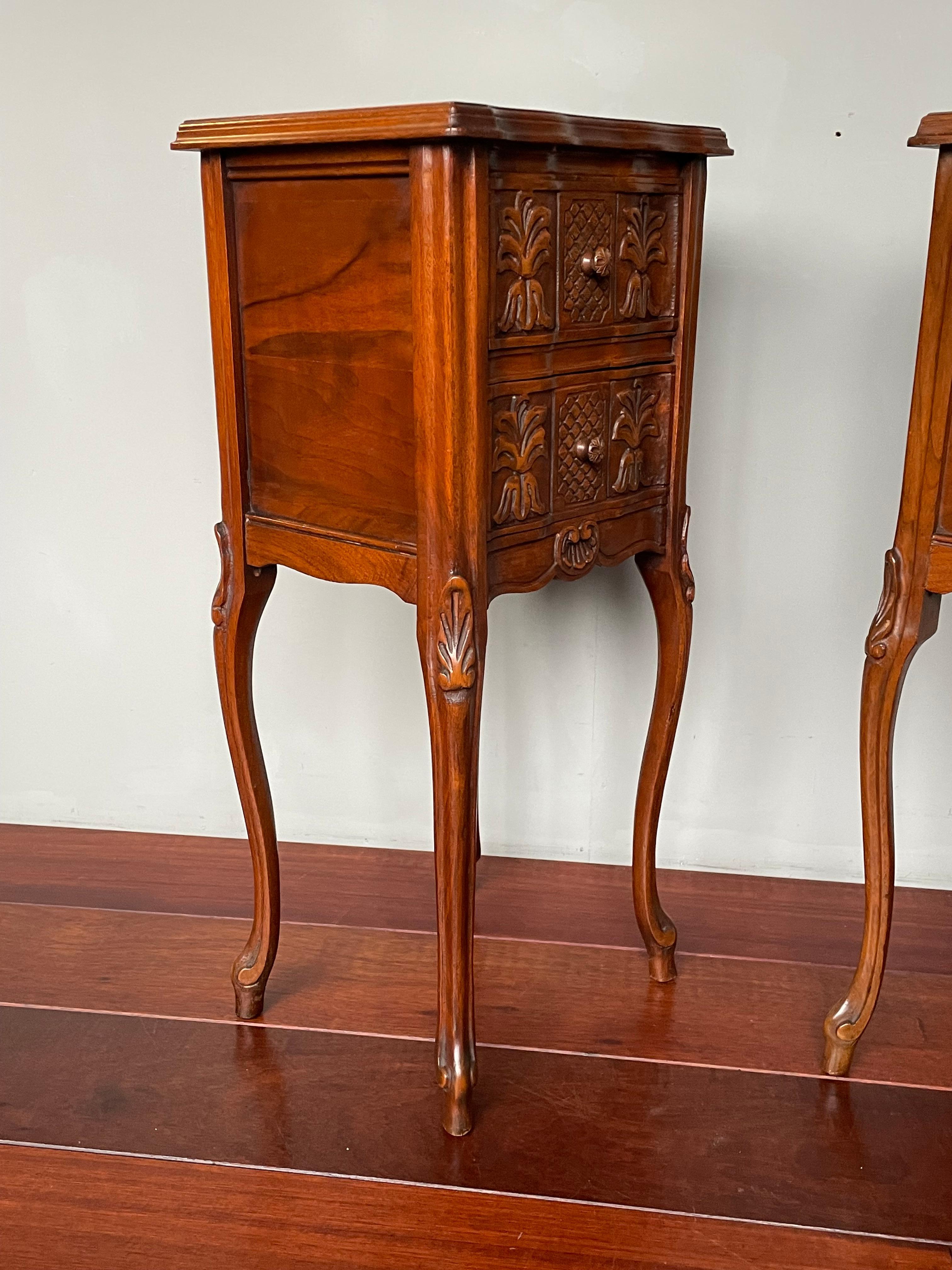 Italian Antique Pair of Nutwood Bedside Cabinets / Nightstands with Stunning Marble Tops For Sale