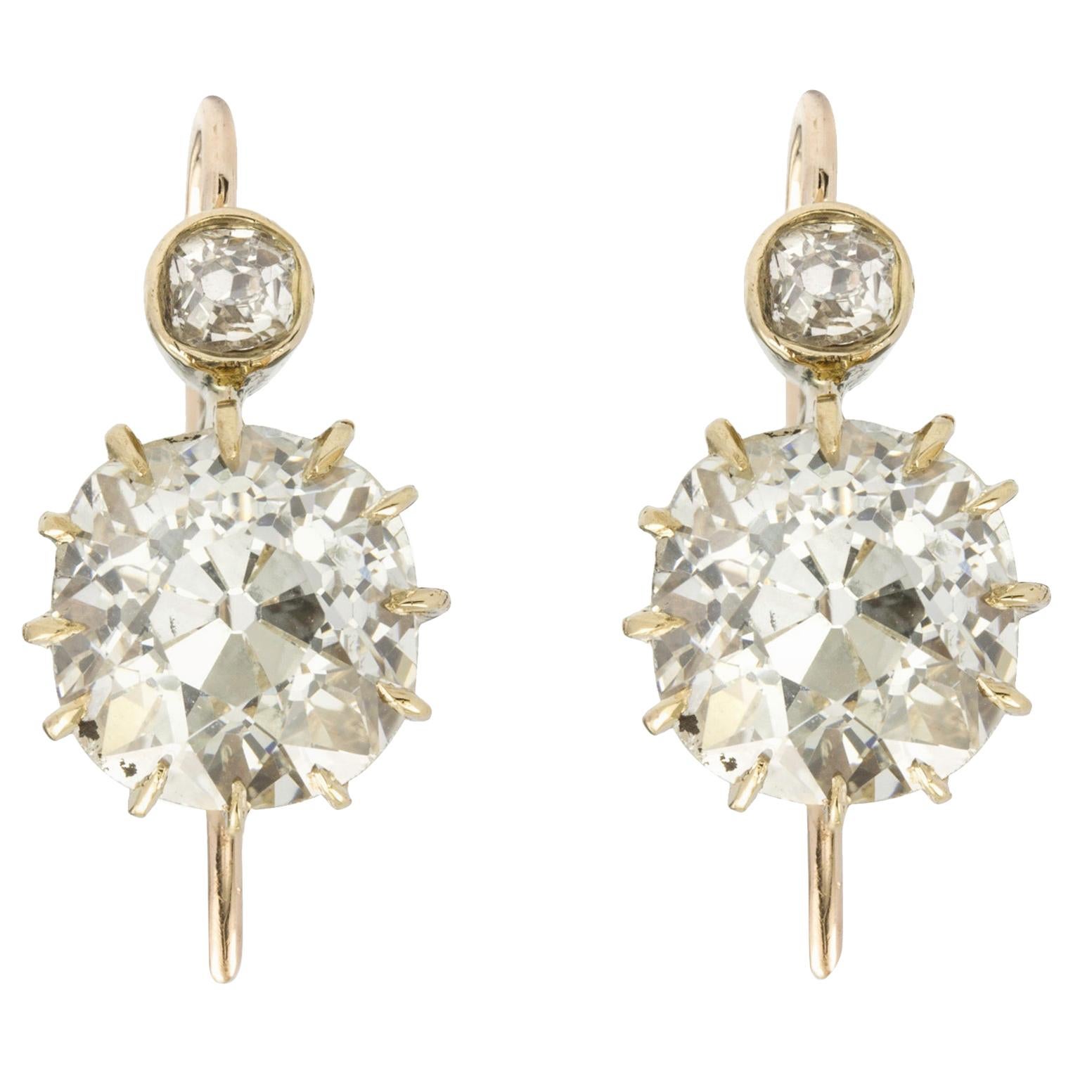 Antique Pair of Old-Cut Diamond Drop Earrings For Sale