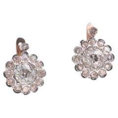 Paire de boucles d'oreilles antiques en diamant taillé Circa 1890
