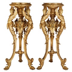 Antiguo Par de Pedestales de Ormolu con Soportes de Esfinge Neo-Grec