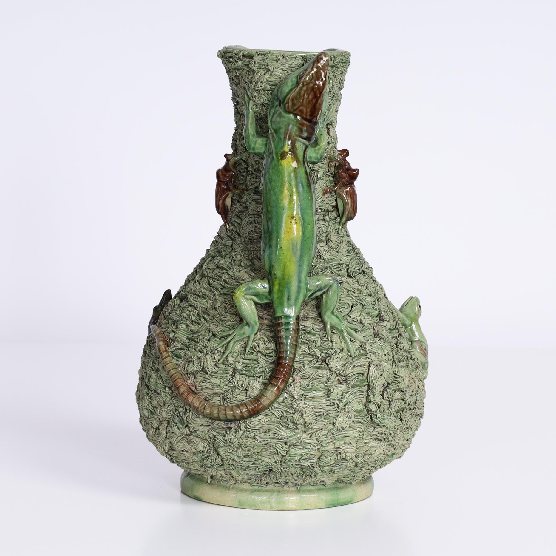 Paire de pichets Palissy avec reptiles de Manuel Mafra en vente 3