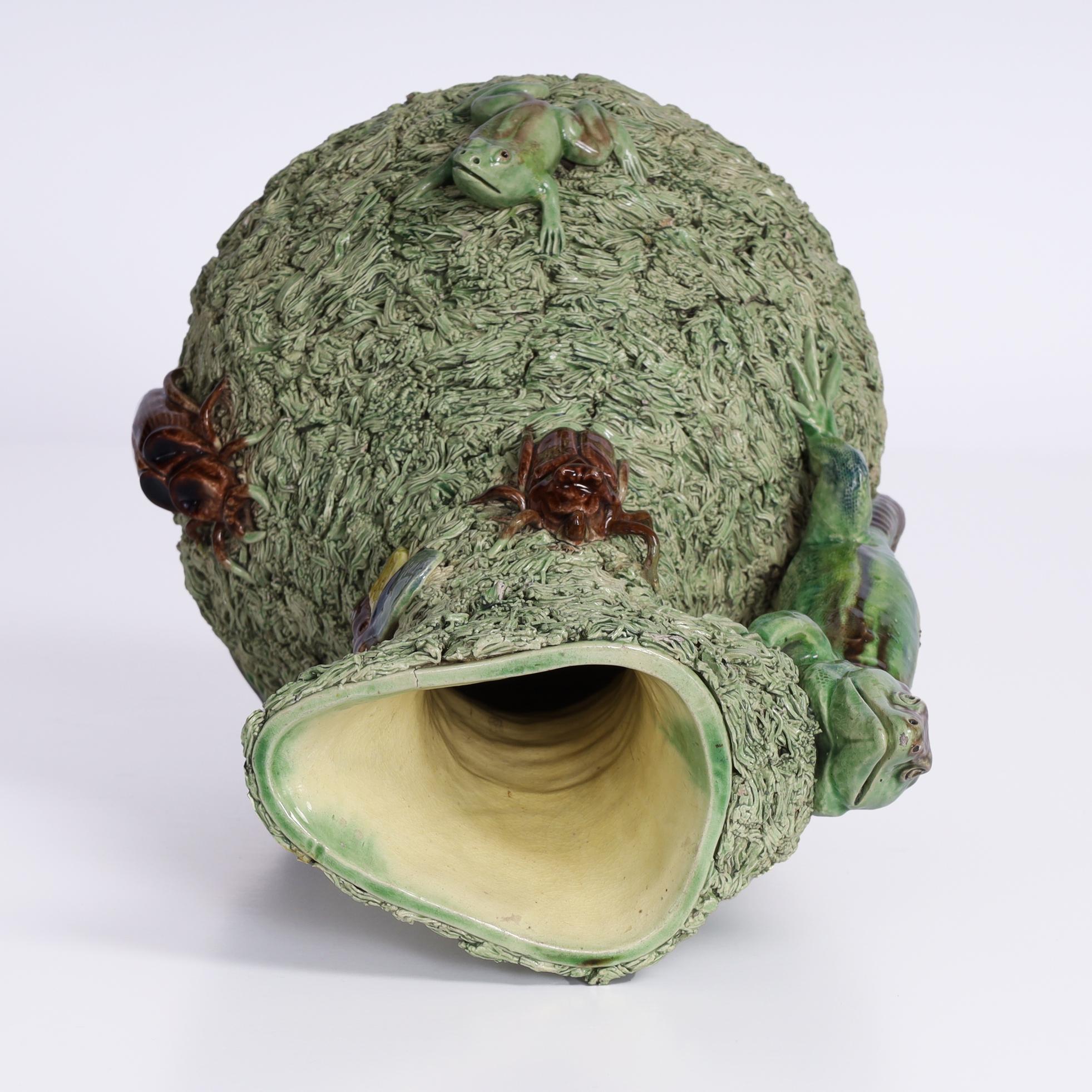 Paire de pichets Palissy avec reptiles de Manuel Mafra en vente 8