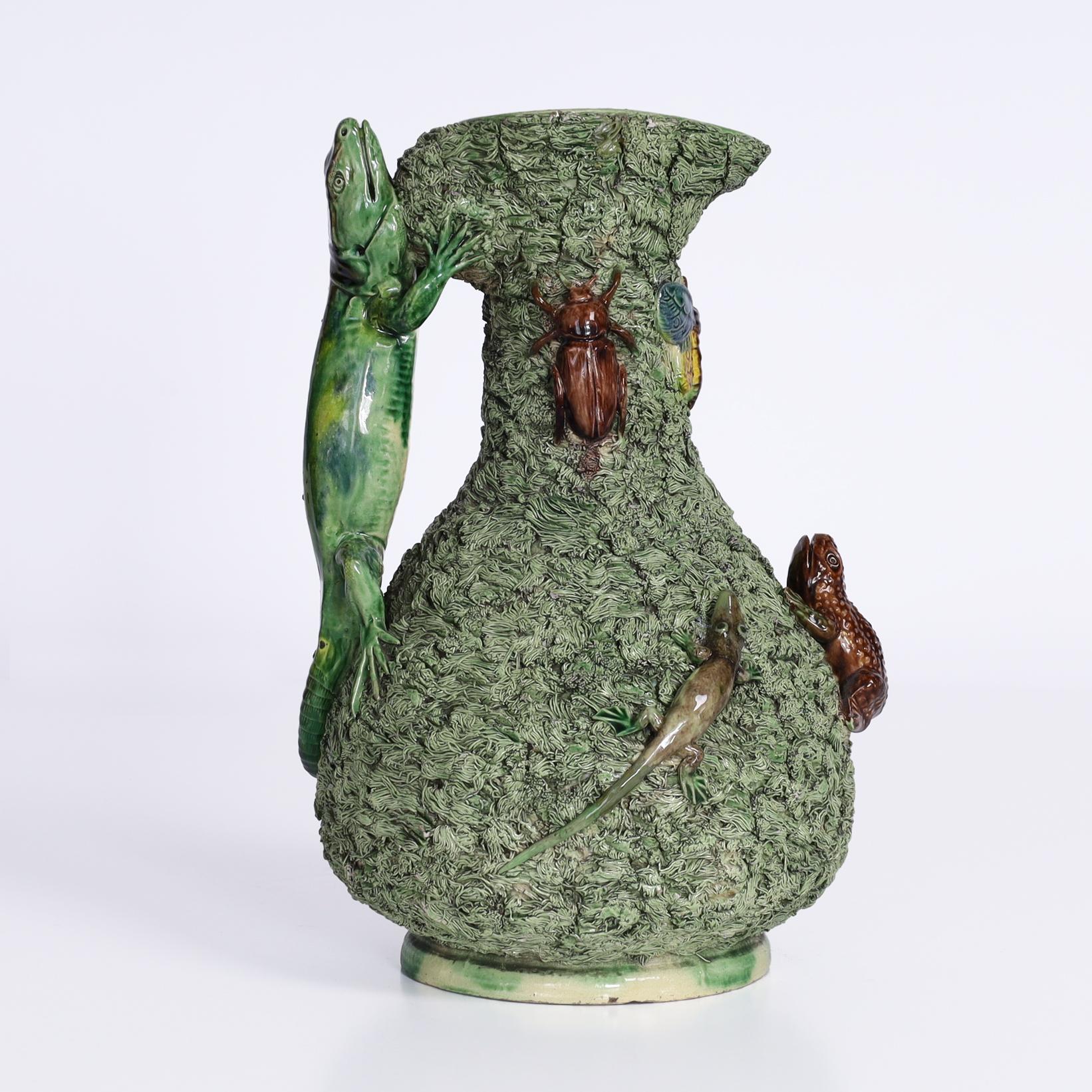 Victorien Paire de pichets Palissy avec reptiles de Manuel Mafra en vente