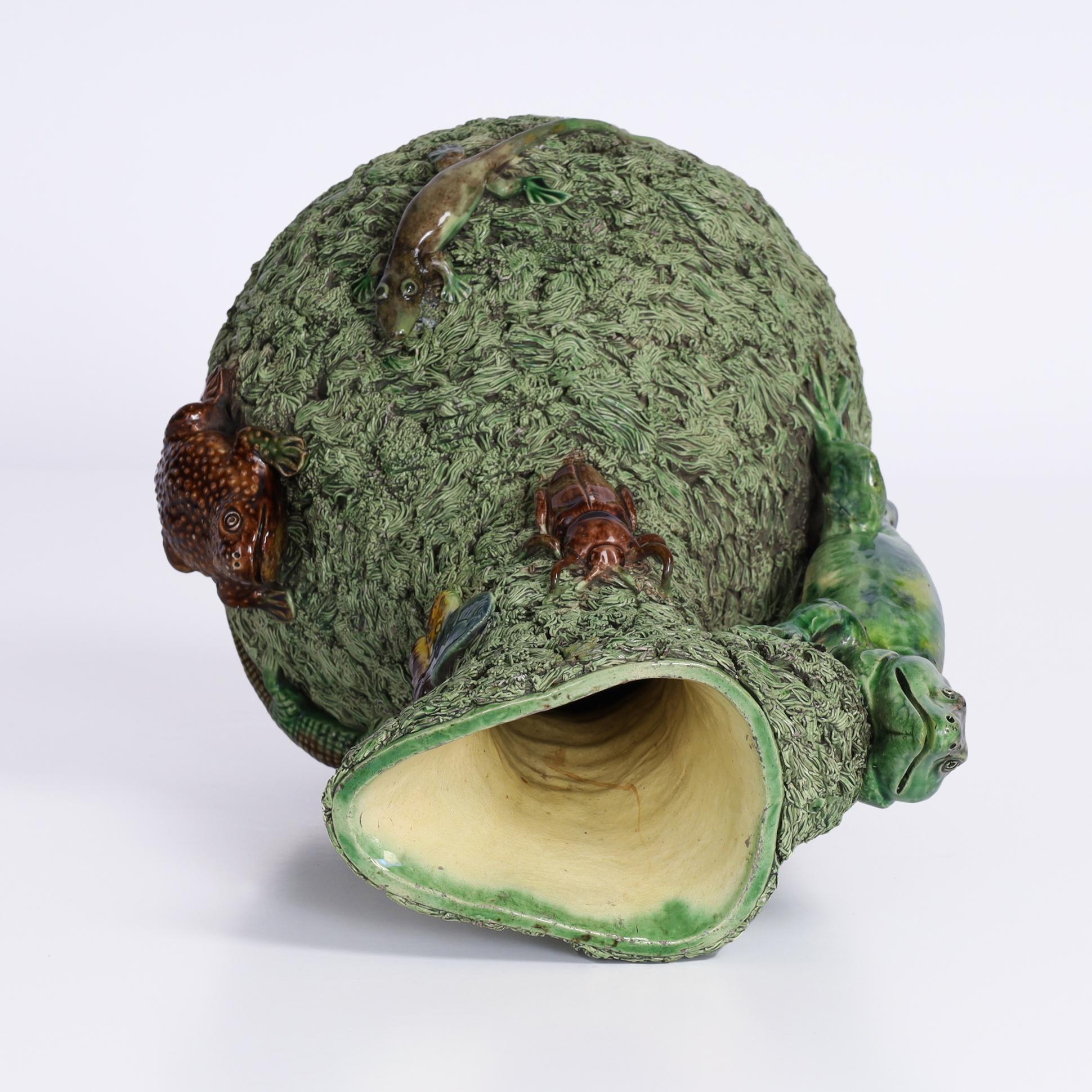 Poterie Paire de pichets Palissy avec reptiles de Manuel Mafra en vente