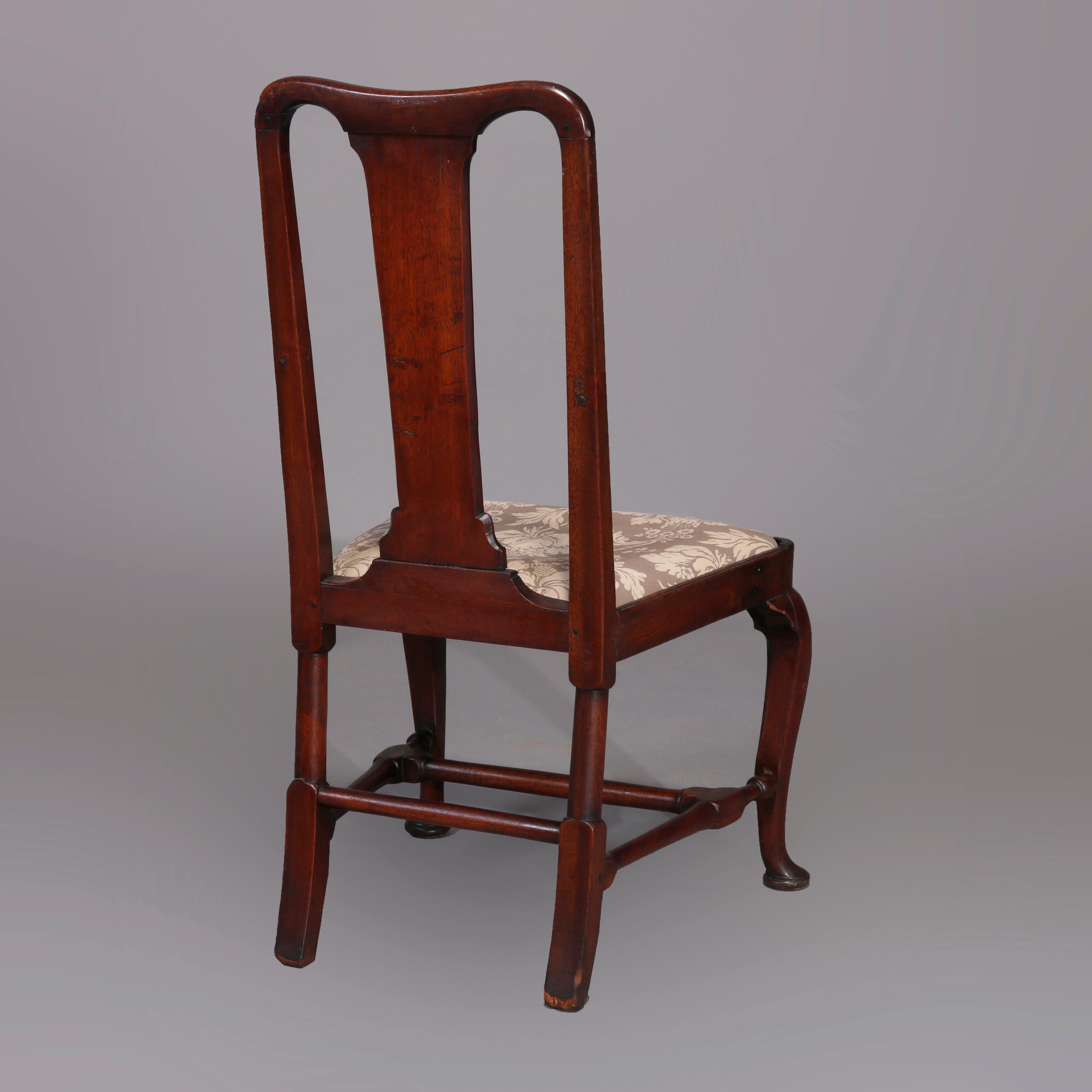 18th Century Antique Pair of Queen Anne New England Carved Mahogany Side Chairs, Circa 1760 For Sale