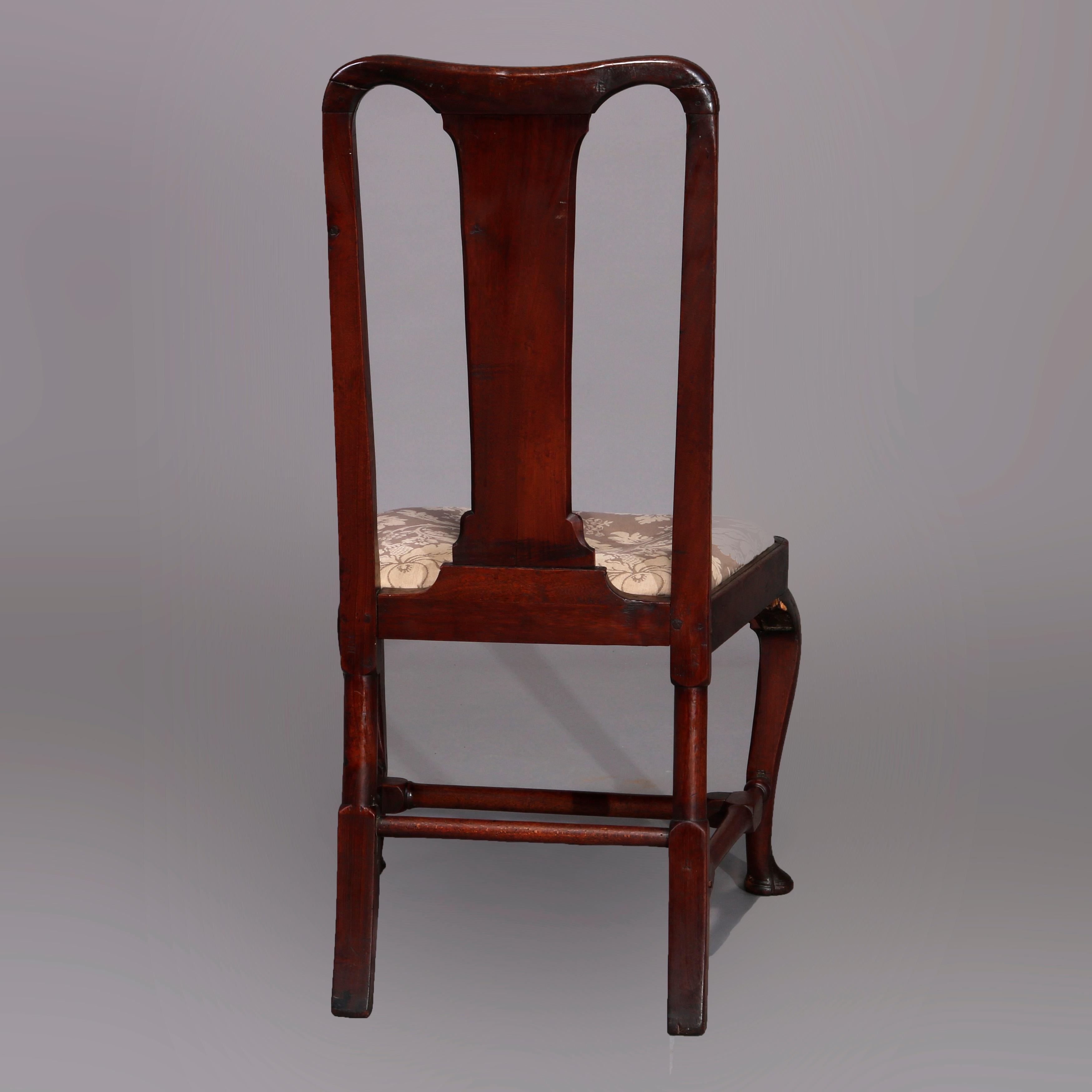 Antique Pair of Queen Anne New England Carved Mahogany Side Chairs, Circa 1760 For Sale 2