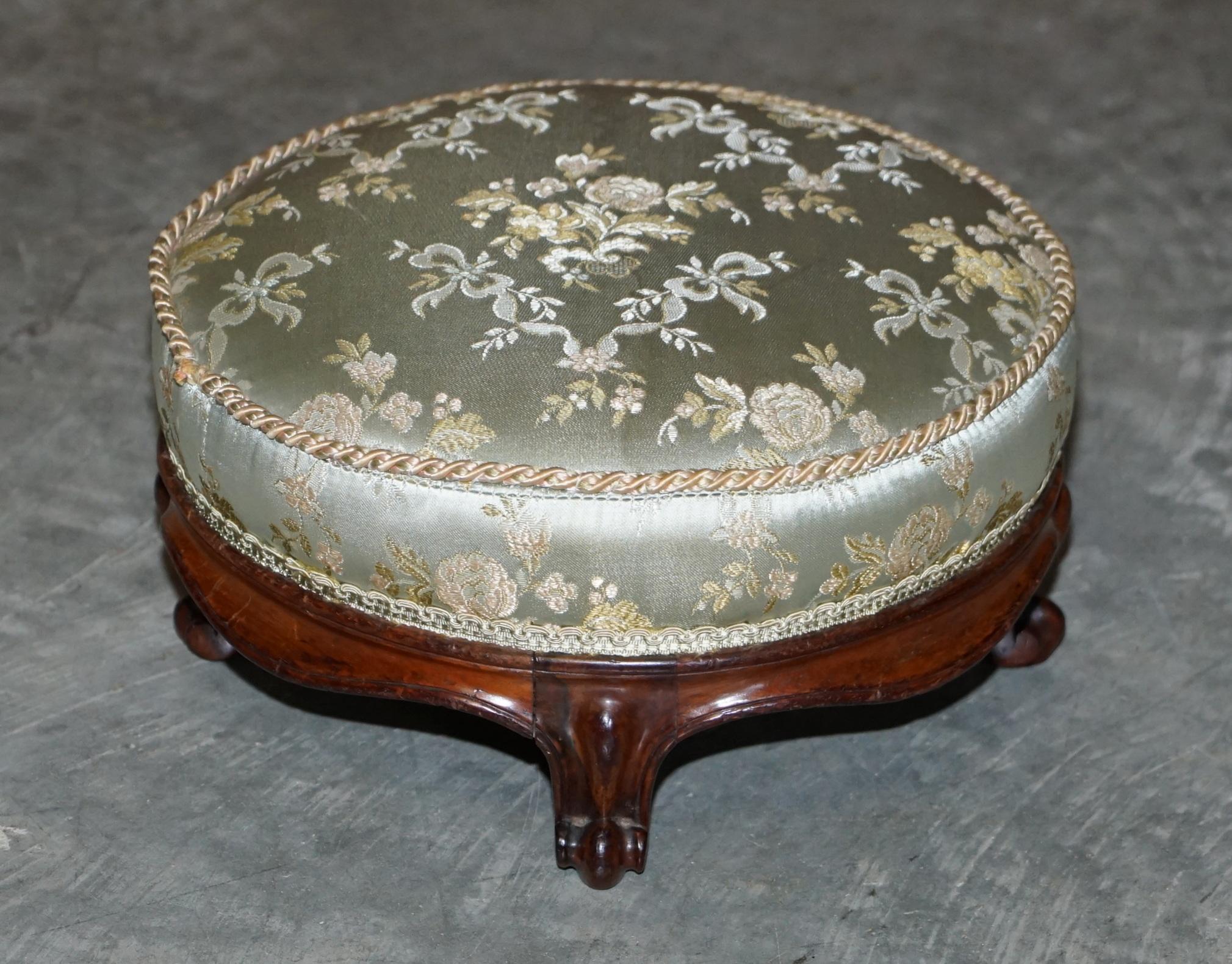 19th Century Antique Pair of Regency Hardwood Round Footstools Silk Embroidered Upholstery