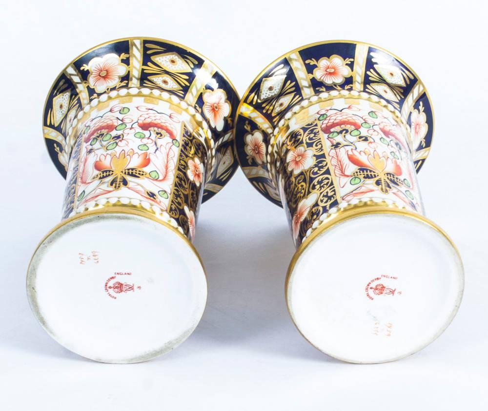 Antique Pair of Royal Crown Derby Imari Trumpet Shaped Spill Vases, 1919 2