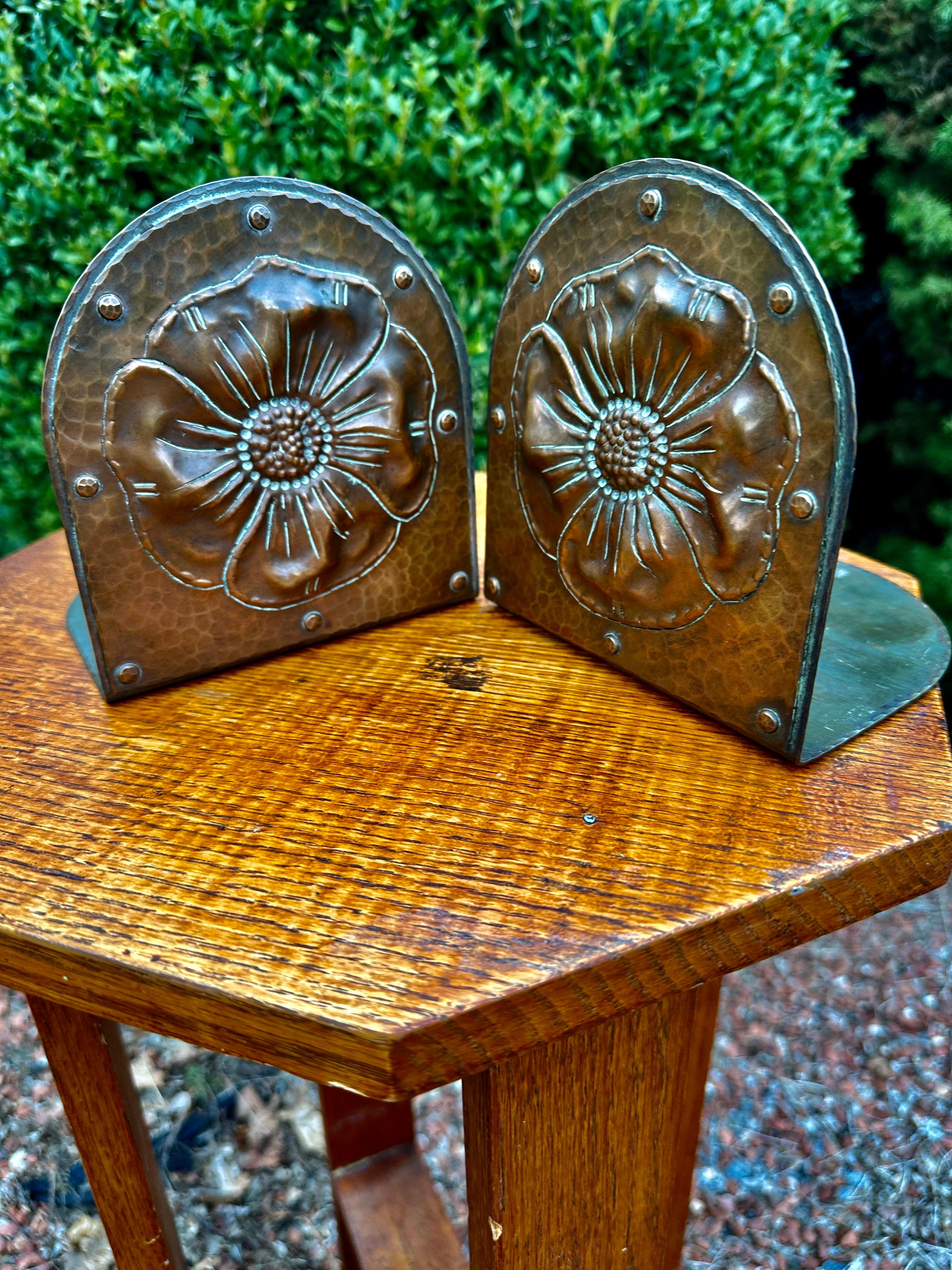 20th Century Antique Pair of ROYCROFT Hammered Copper Bookends -  stickley era  W8077    SALE For Sale