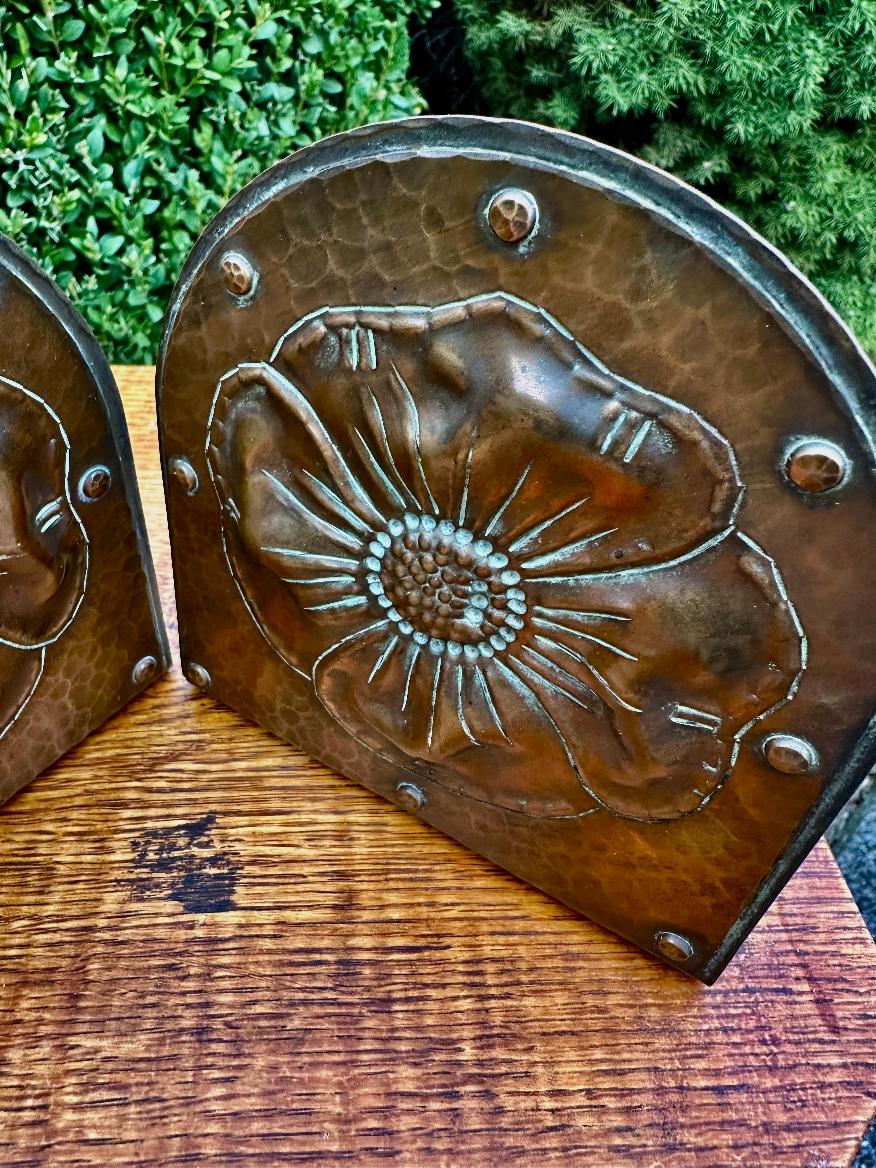 Antique Pair of ROYCROFT Hammered Copper Bookends -  stickley era  W8077    SALE For Sale 1