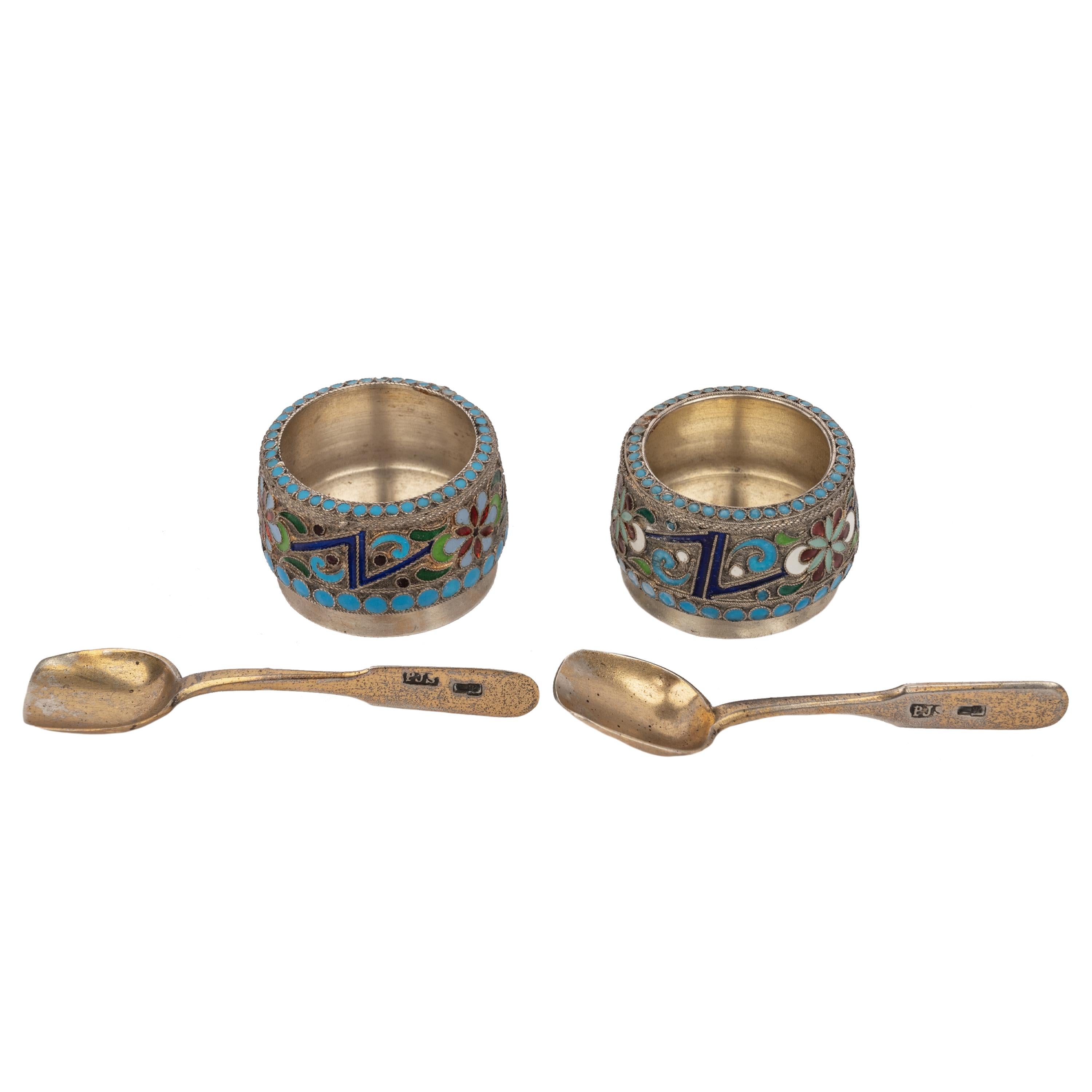 Baltic Antique Pair of Russian Silver Gilt Enamel Cloisonné Salts Spoons St. Petersburg For Sale