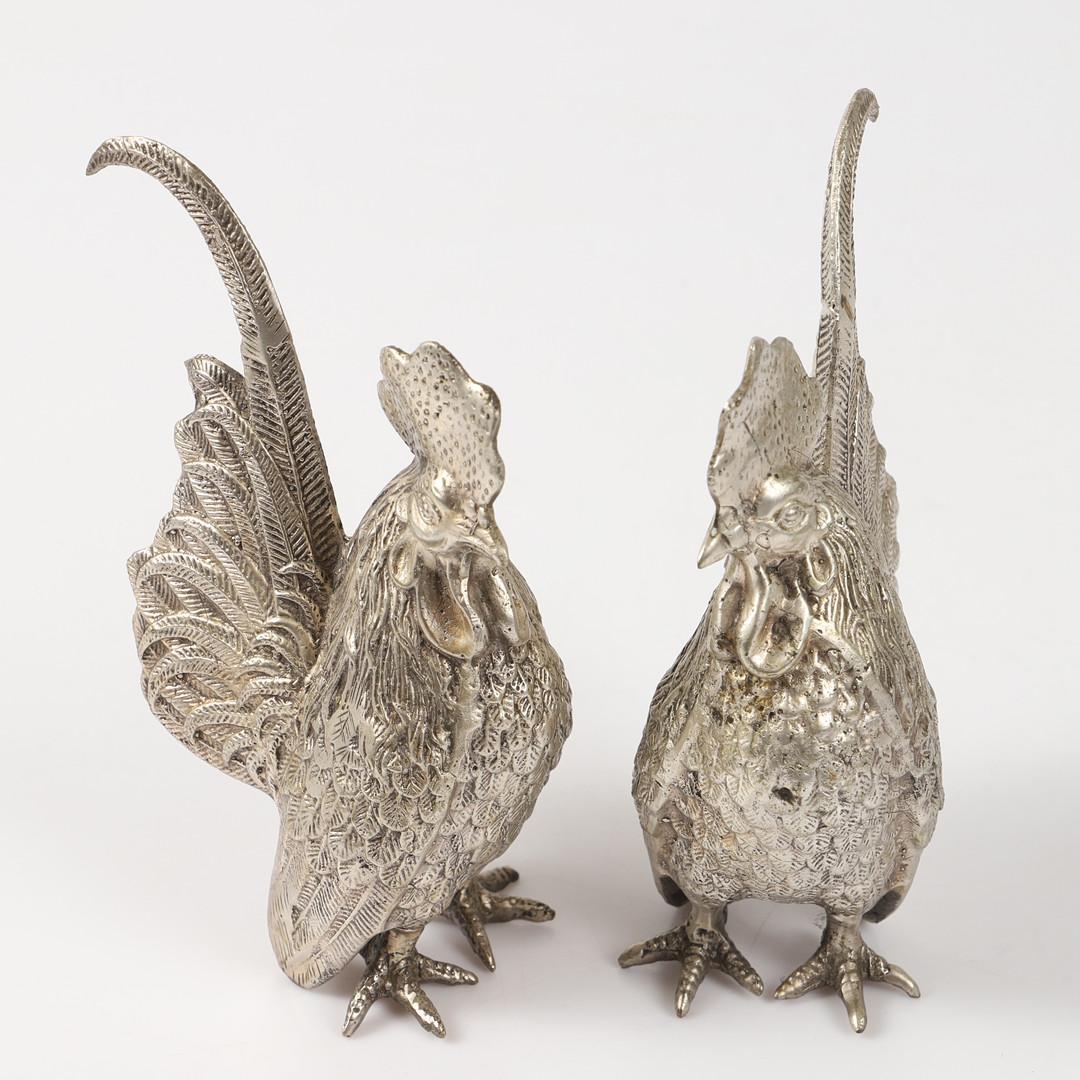 Pareja Antigua de Gallo de Pie de Plata, Escultura Decorativa para el Hogar Art Decó en venta