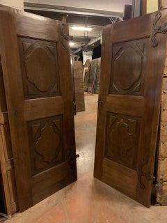Antique Pair of Single Oak Doors, 18th Century, Italy