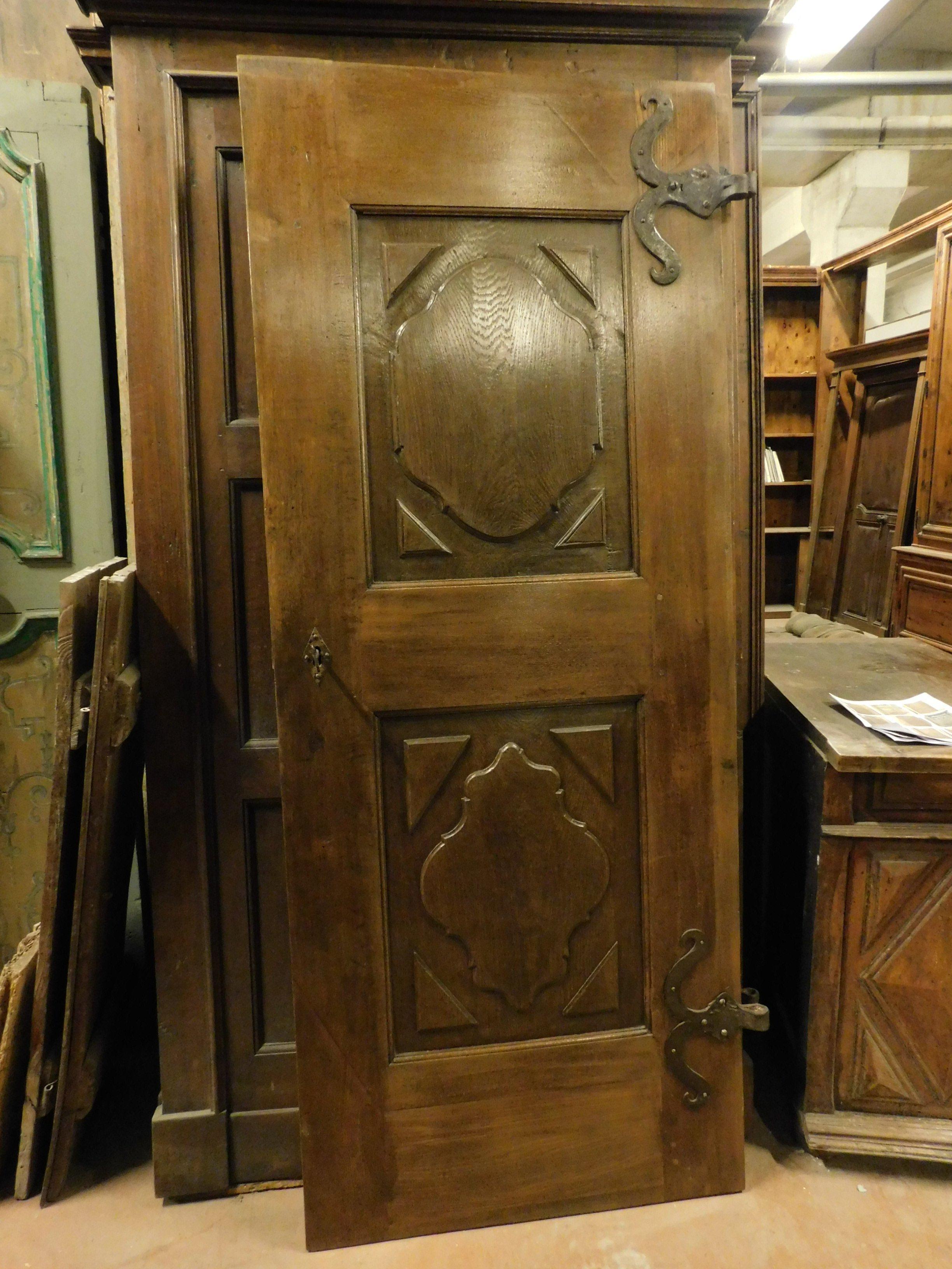 Italian Antique Pair of Single Oak Doors, 18th Century, Italy