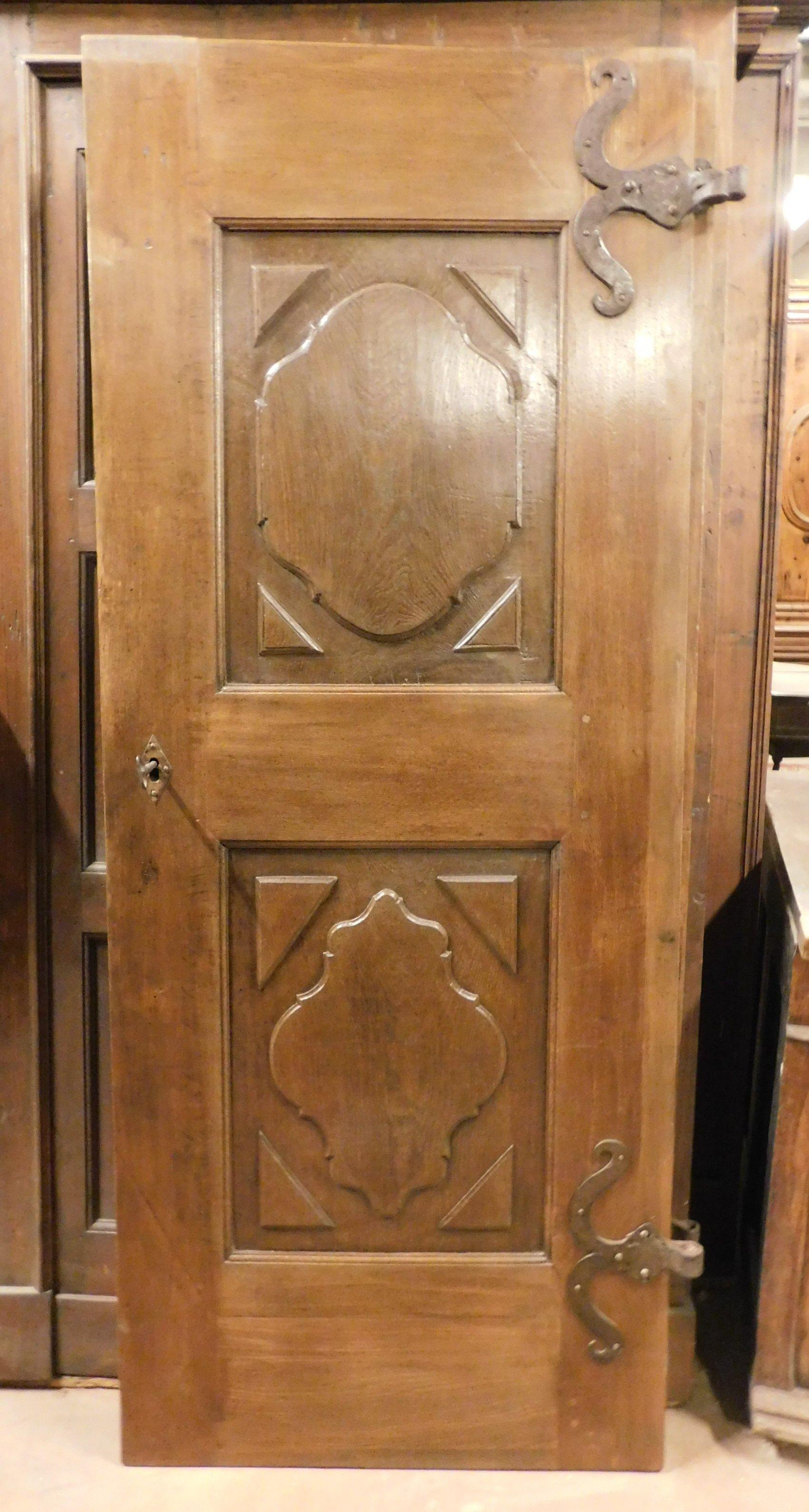 Antique Pair of Single Oak Doors, 18th Century, Italy 2