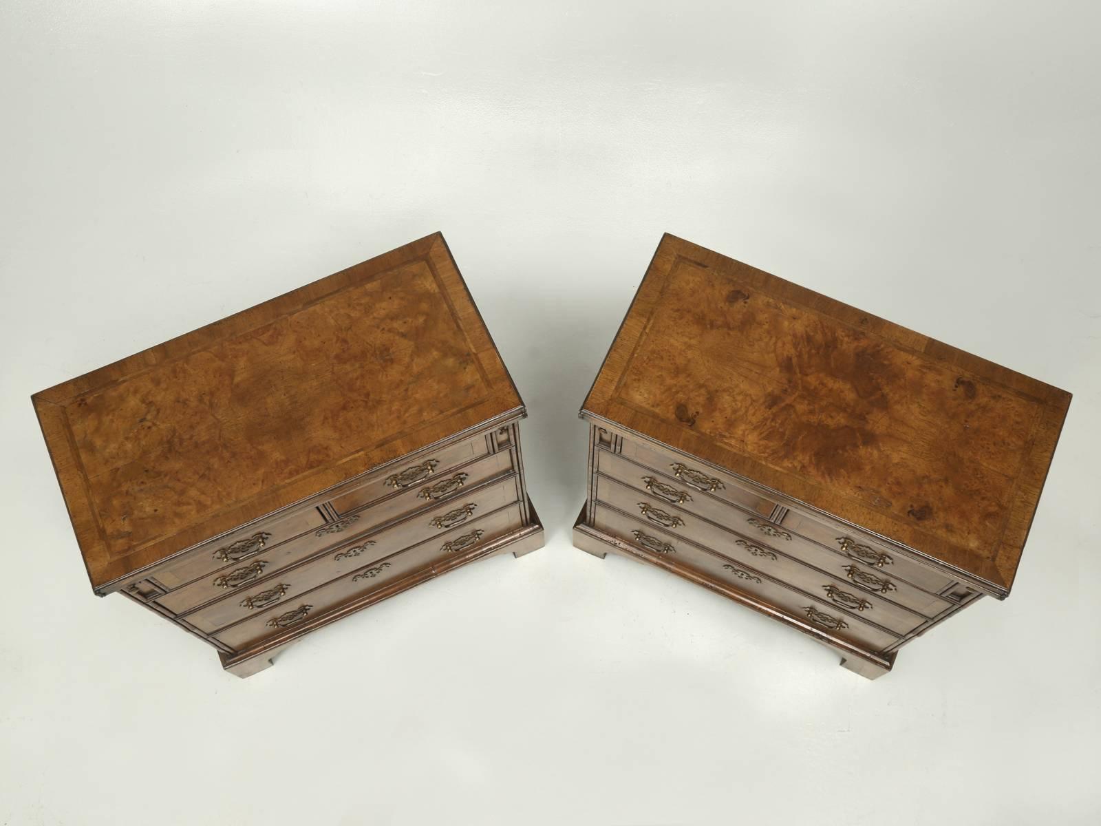 Antique matched pair of small English dressers, or as the Brit’s would refer to them as; chest of drawers. The dressers were made in the late 1800s and do have the hand-dove tailed drawers. The veneer is burl walnut and are the chests are banded.