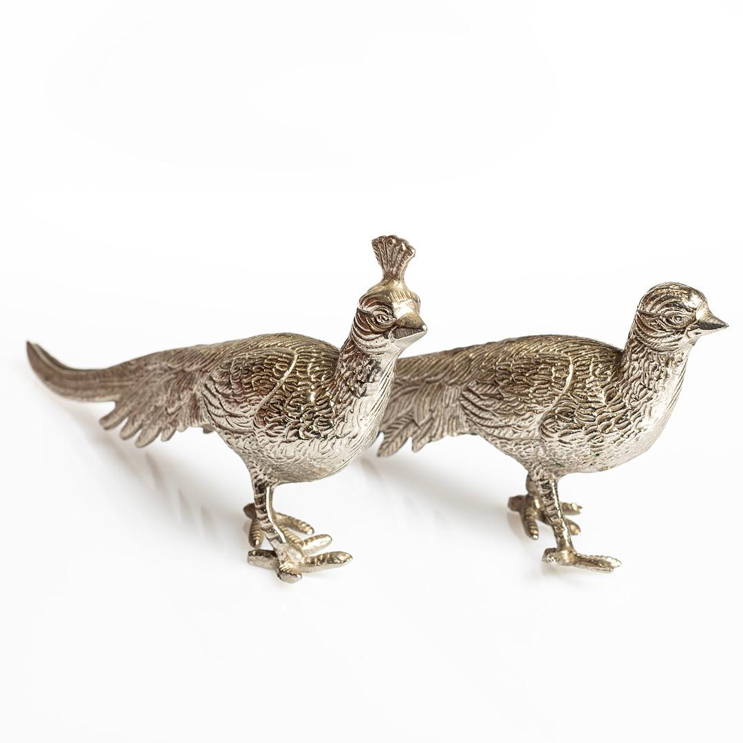 Pareja Antigua de Pequeños Pavos Reales de Plata, Objeto de Decoración para el Hogar Danés en venta