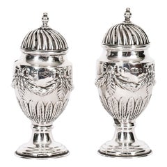 Antica coppia di Shakers in argento sterling per sale e pepe del 1885, XIX secolo