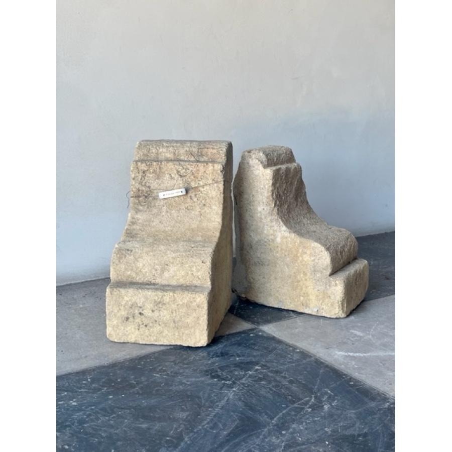 corbels stone