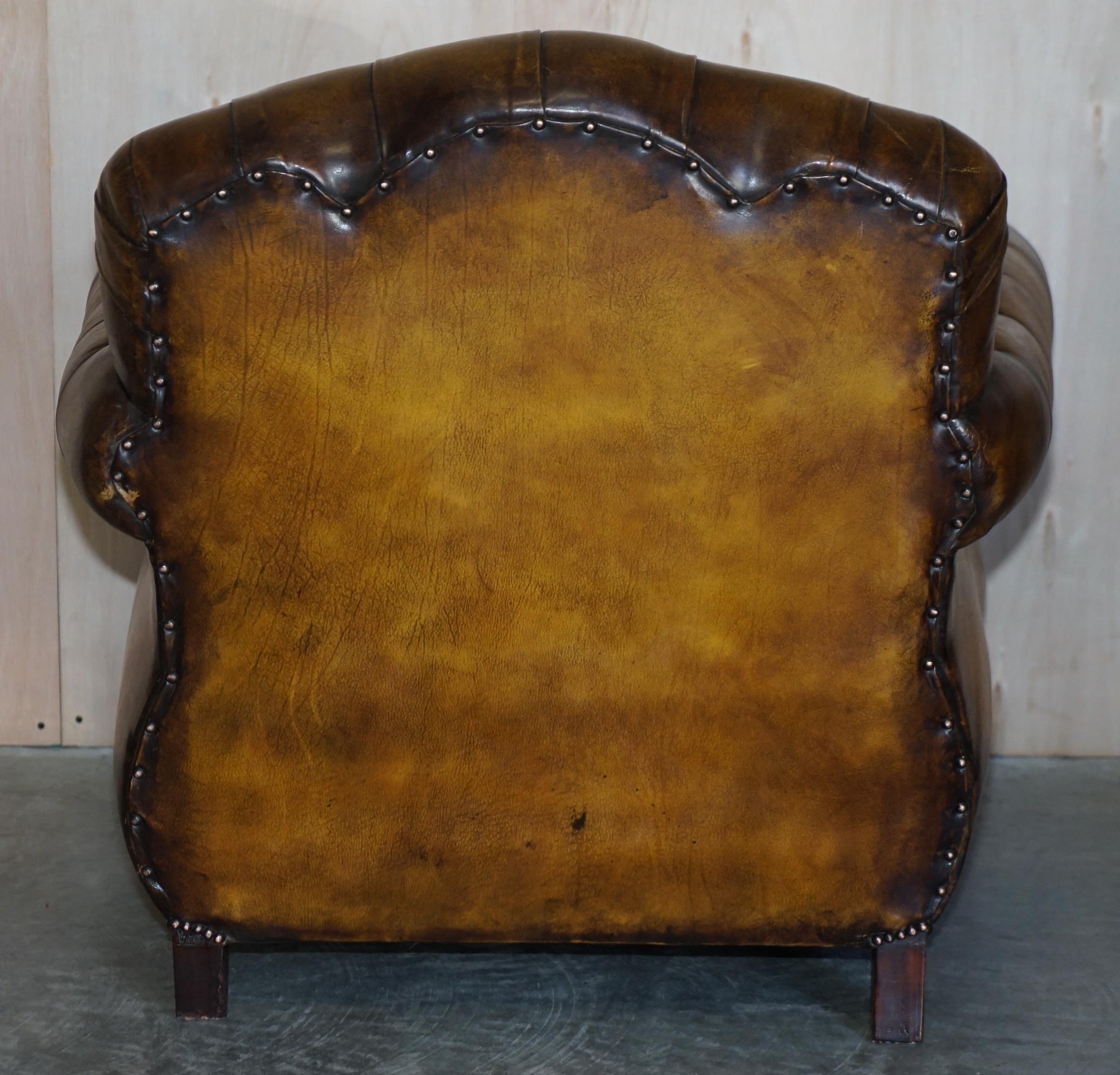 Antique Pair of Thomas Chippendale Style Chesterfield Brown Leather Armchairs For Sale 5