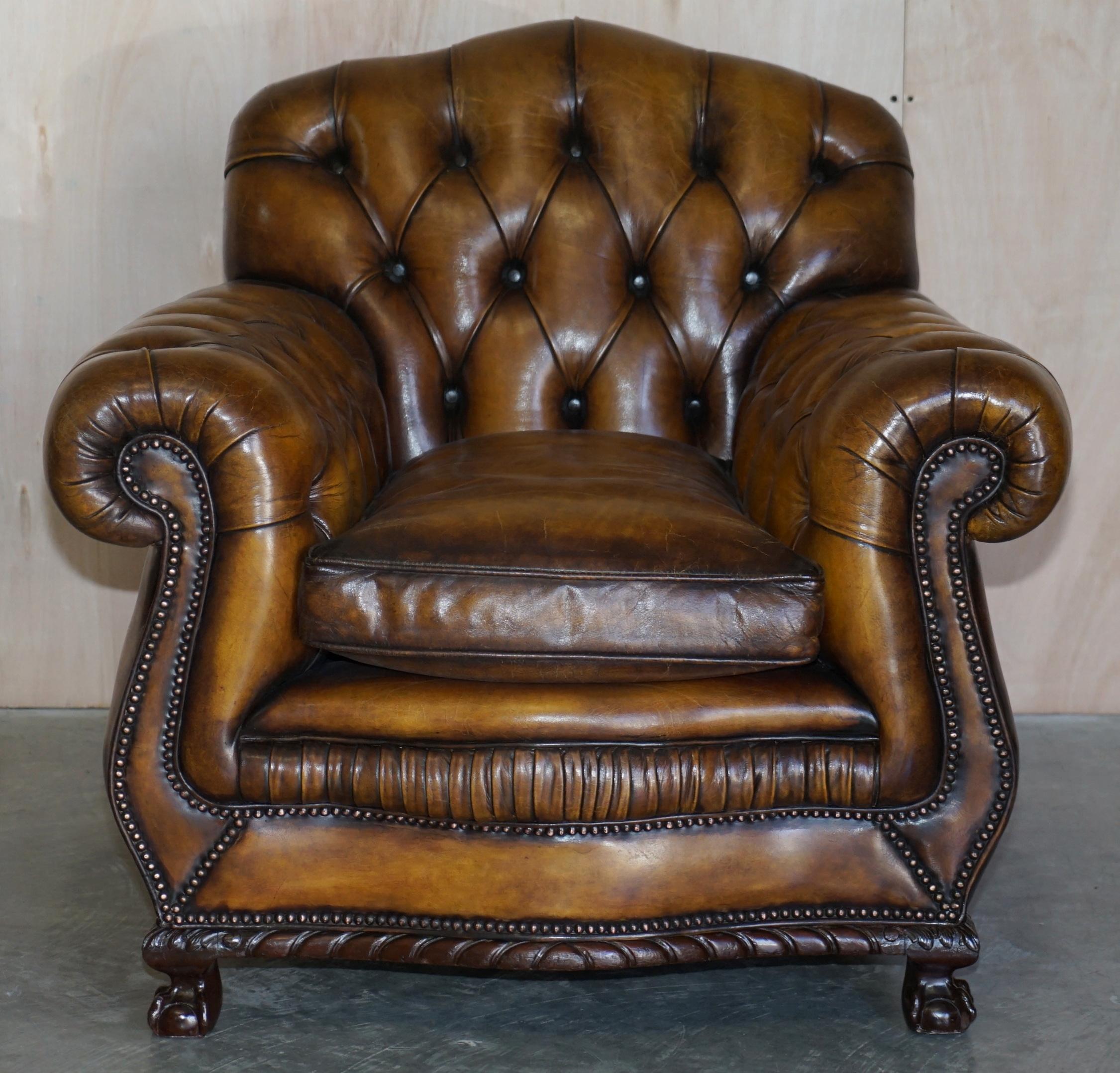 Antique Pair of Thomas Chippendale Style Chesterfield Brown Leather Armchairs For Sale 8