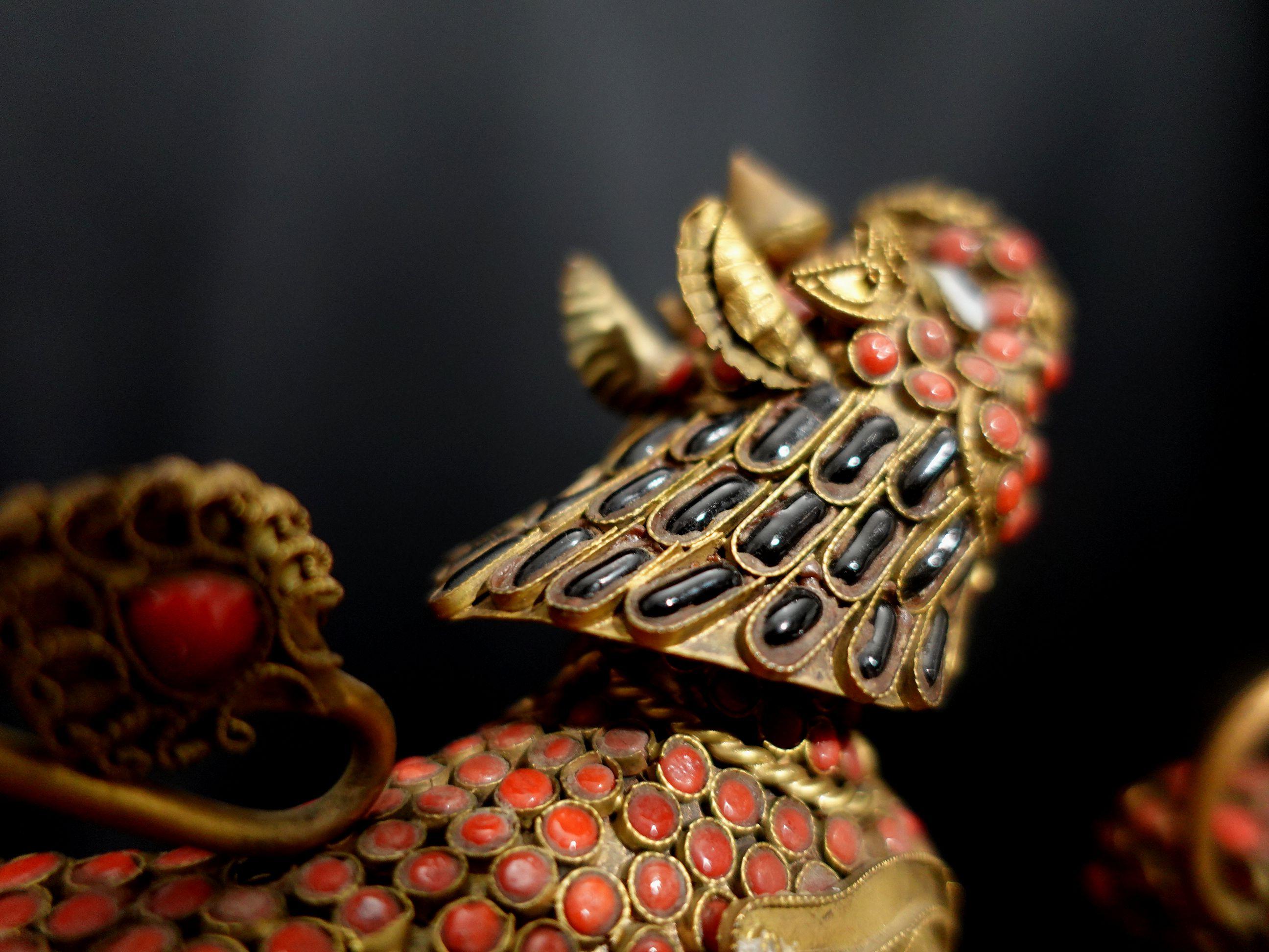 Antique Pair of Tibetan Enamel Jeweled Foo Lions / Dogs Snuff Bottles 1
