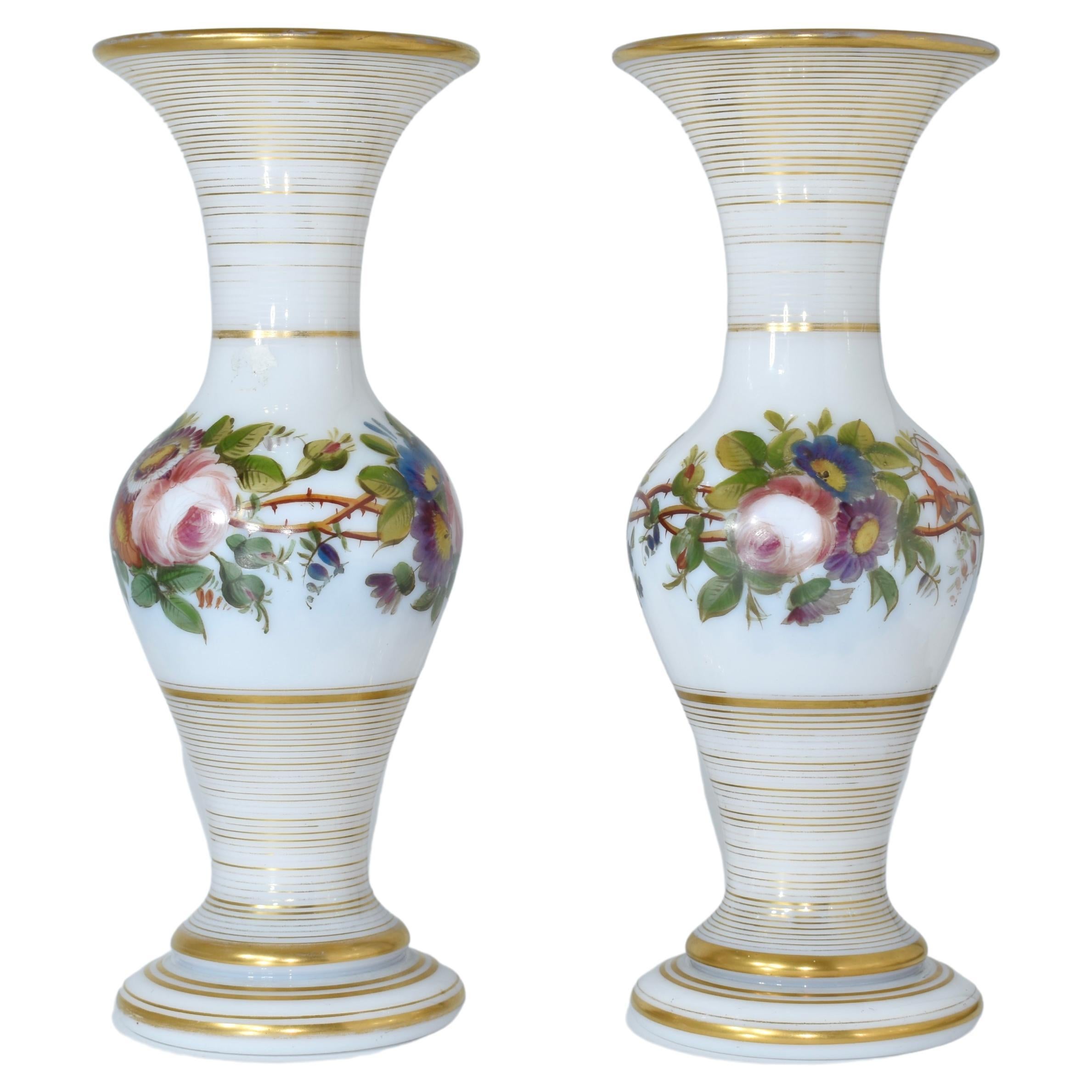 Fine Pair of Milky White Opaline Baccarat Glass Vases

High Quality Antique French Glass

Beautiful Circular Body with Folwer Decorations and Gilding Highlights

France, 19th century.