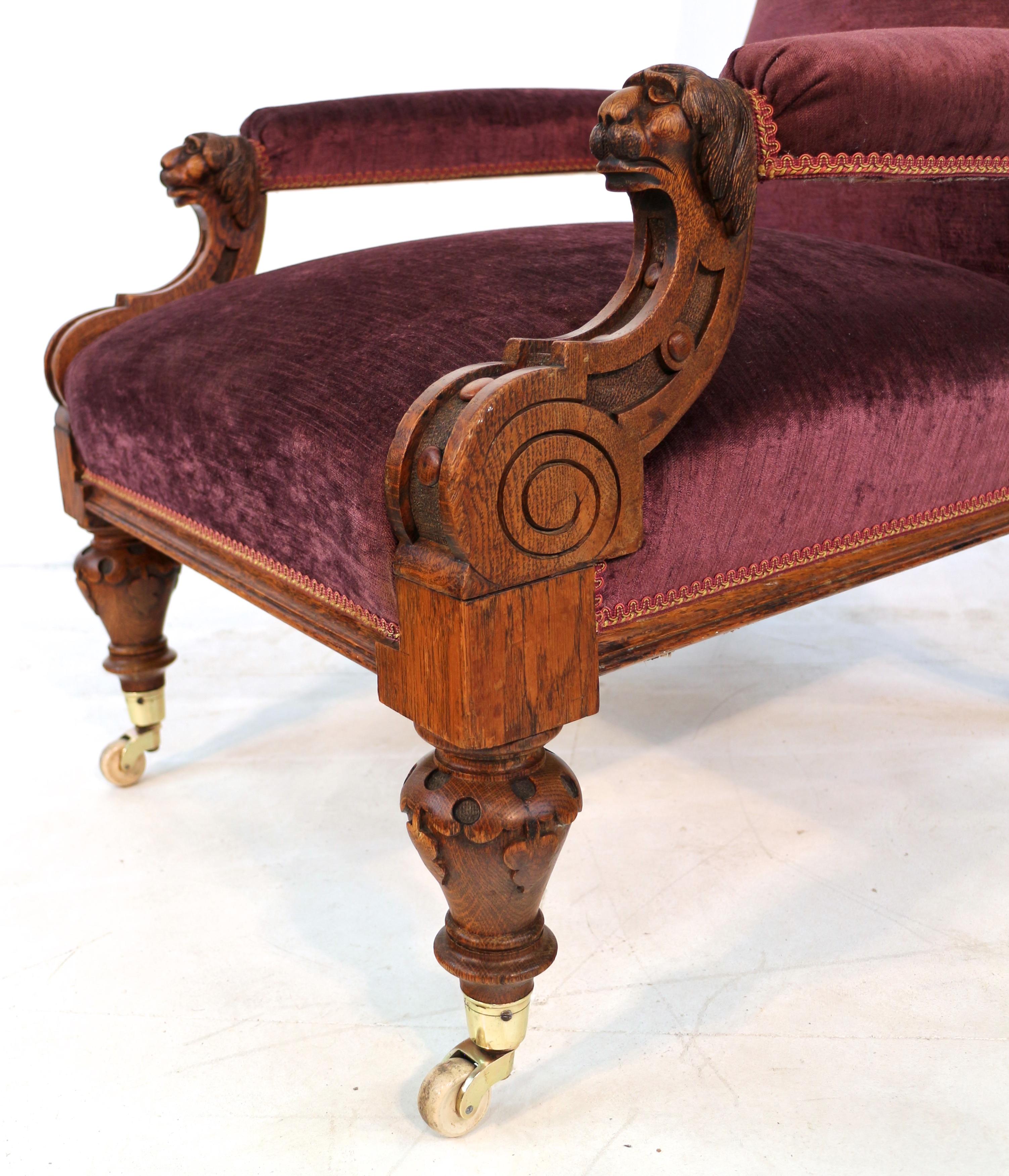 Antique Pair of Victorian Lion & Shamrock Carved His & Hers Oak Library Chairs For Sale 3
