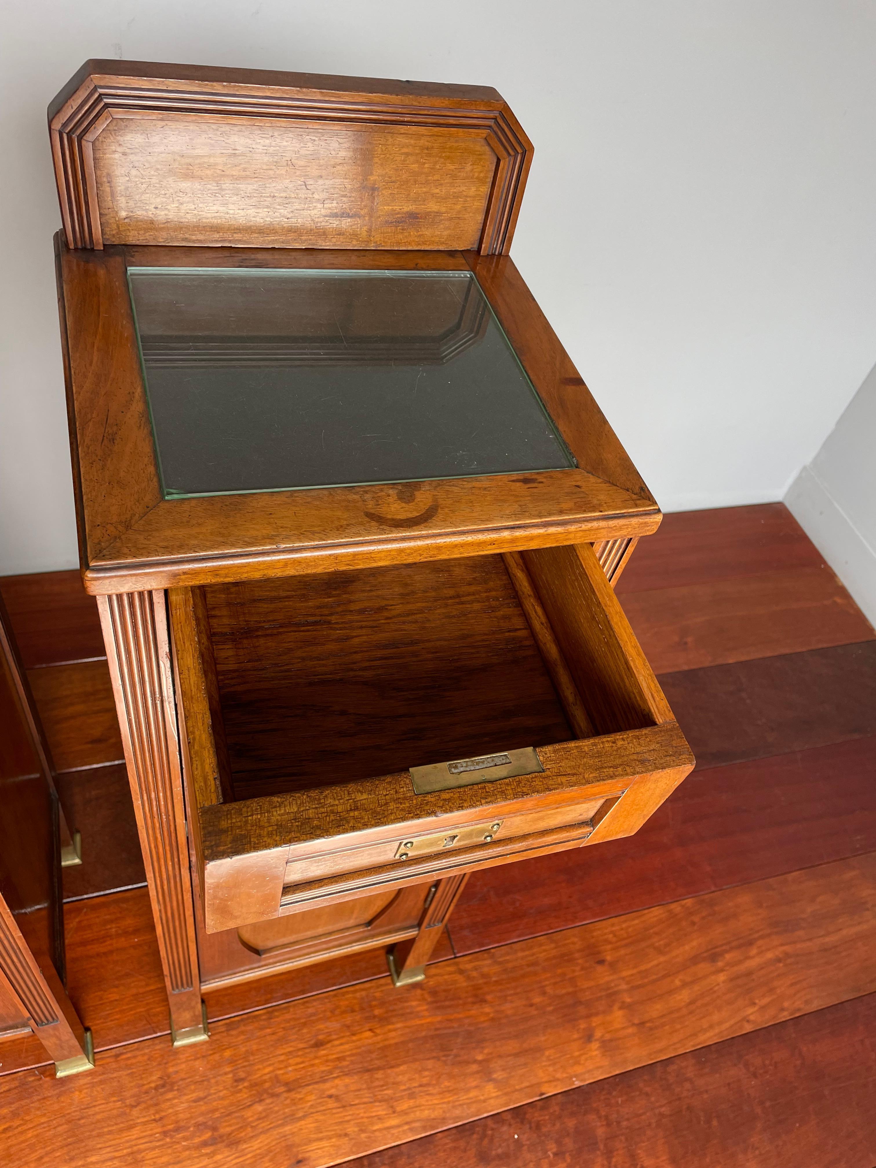 Antique Pair of Walnut & Brass Arts and Crafts Night Stands / Bedside Tables 7